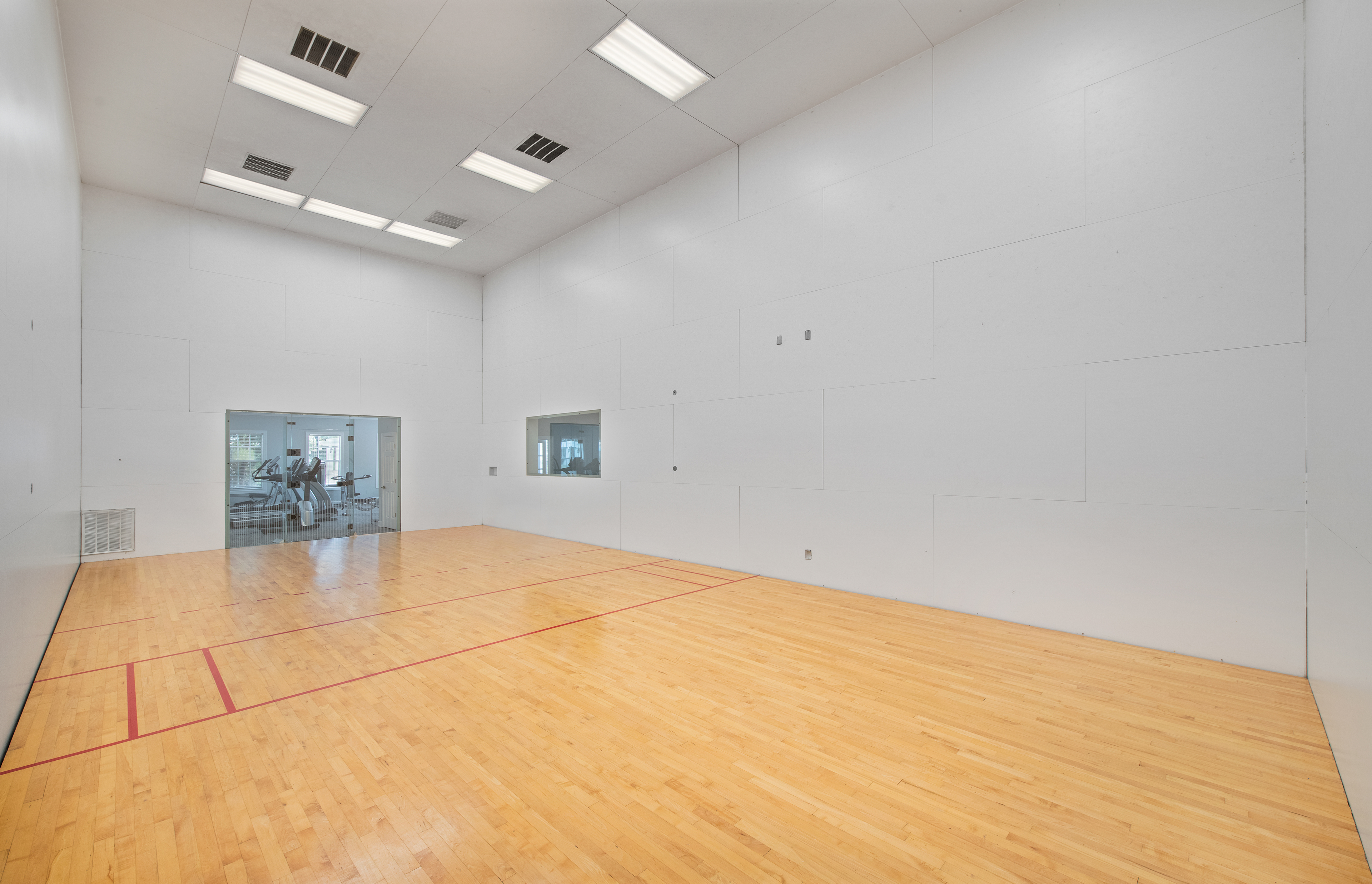 Racquetball Court at MAA Monthaven Park in Nashville, TN