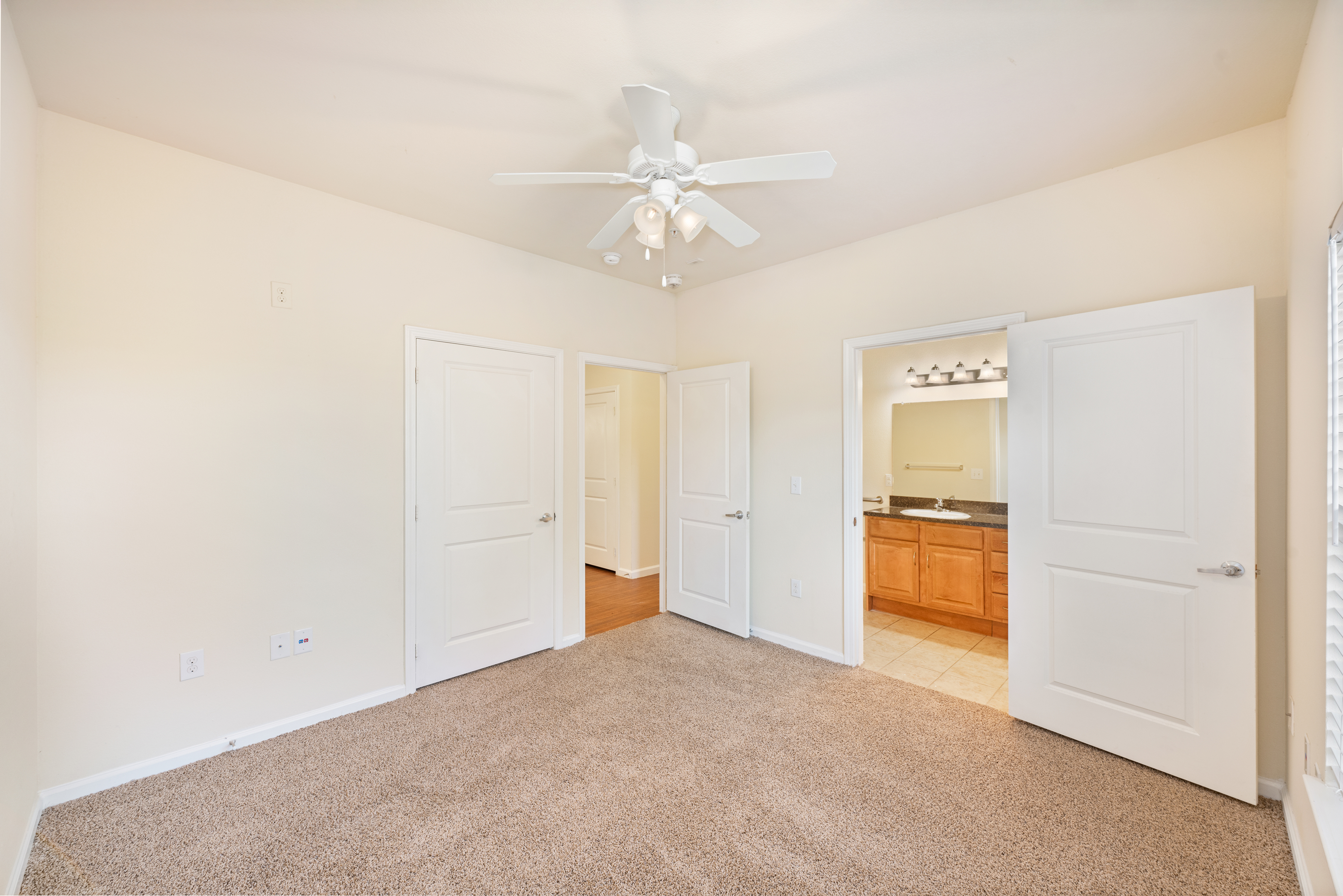 Bedroom at MAA Double Creek luxury apartment homes in Austin, TX