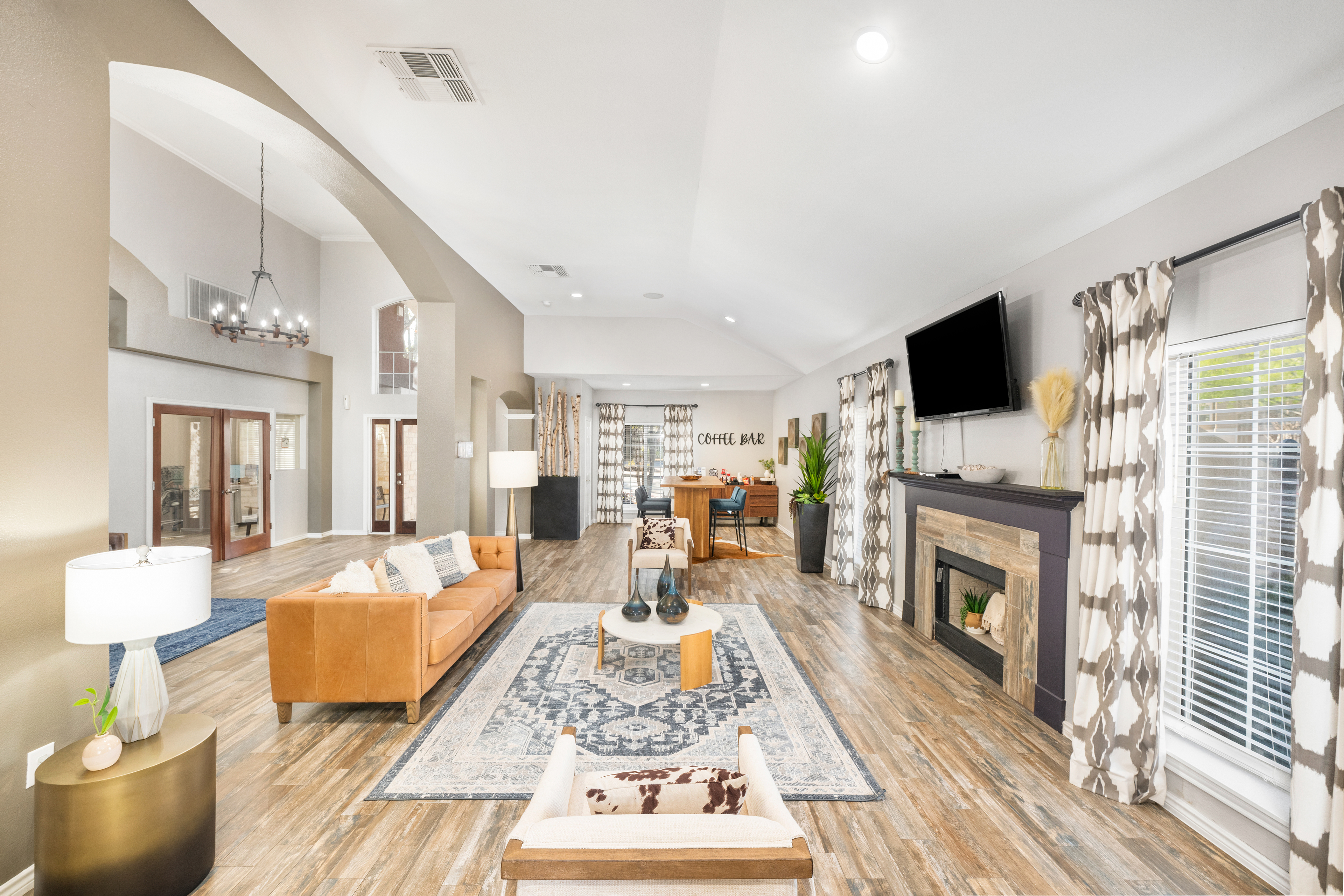 Lounge at MAA Sierra Vista luxury apartment homes in Round Rock, TX