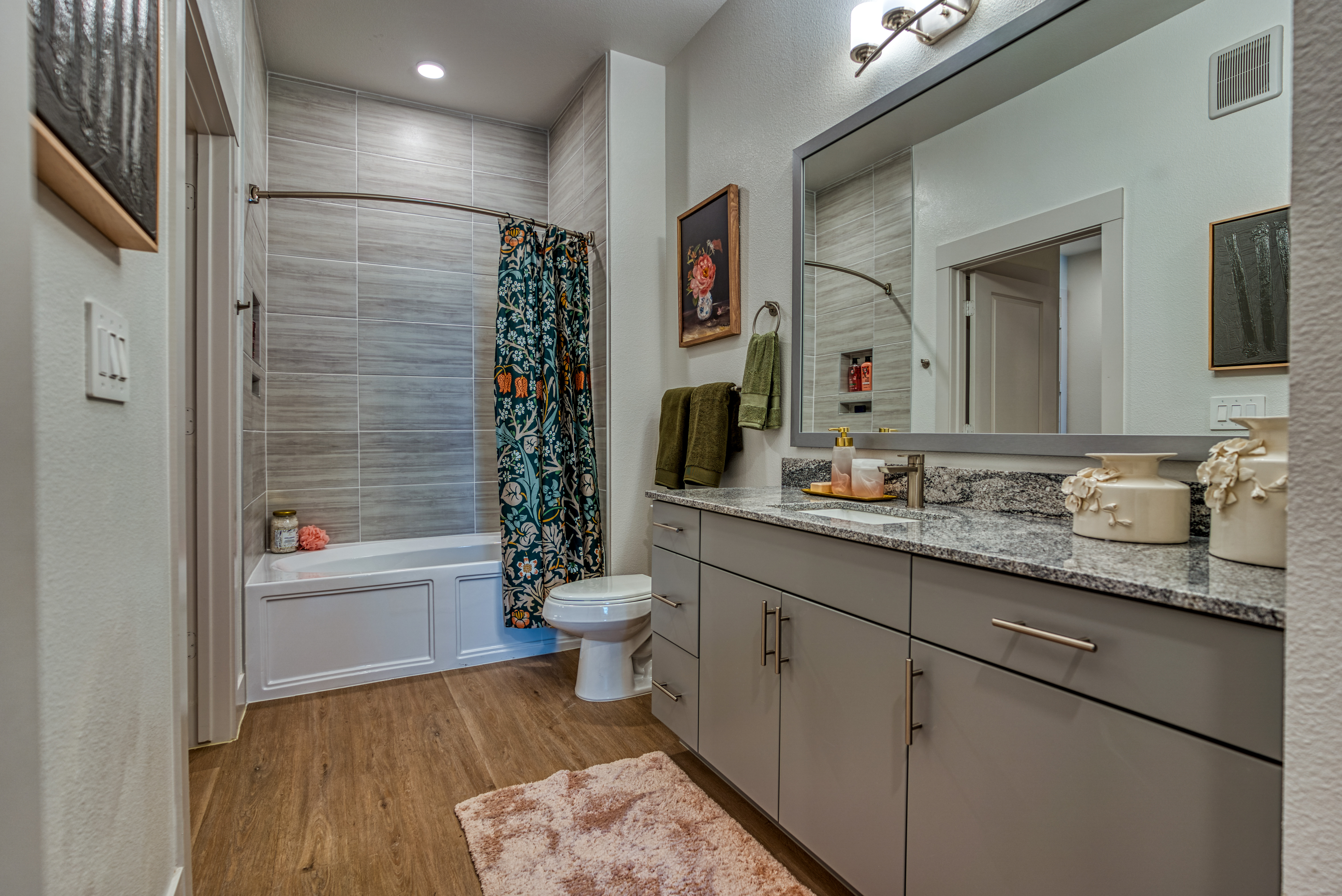 Bathroom at MAA Cathedral Arts luxury apartment homes in Dallas, TX