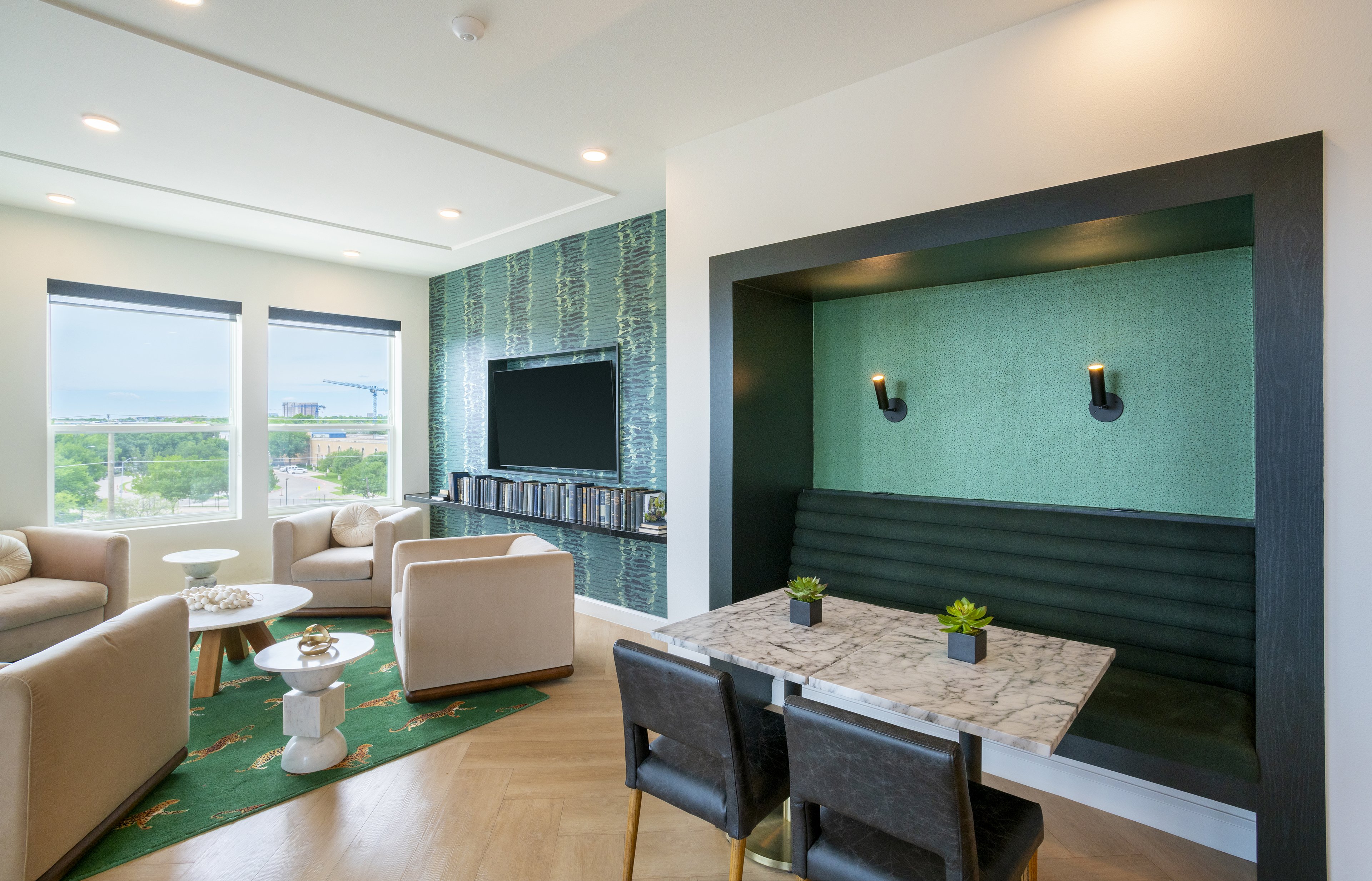 Rooftop lounge at MAA Cathedral Arts luxury apartment homes in Dallas, TX