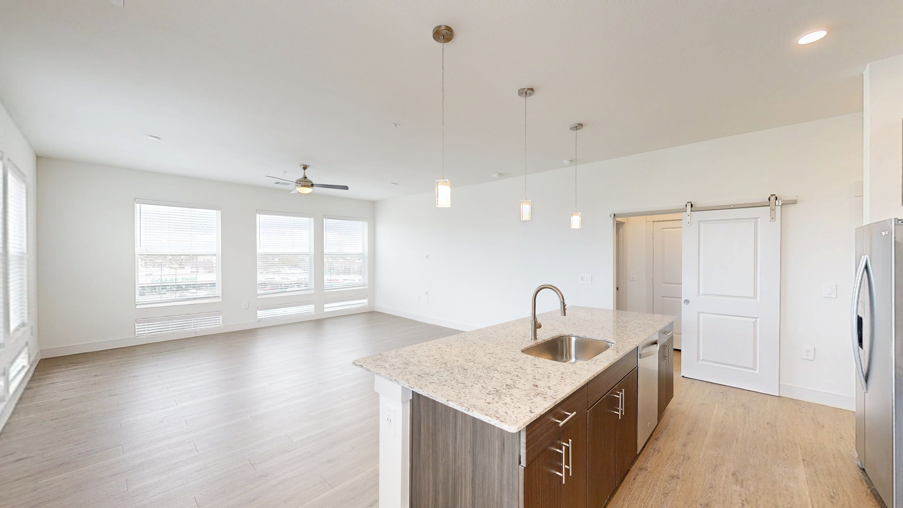 Alexan Cathedral Arts Apts apartment photo