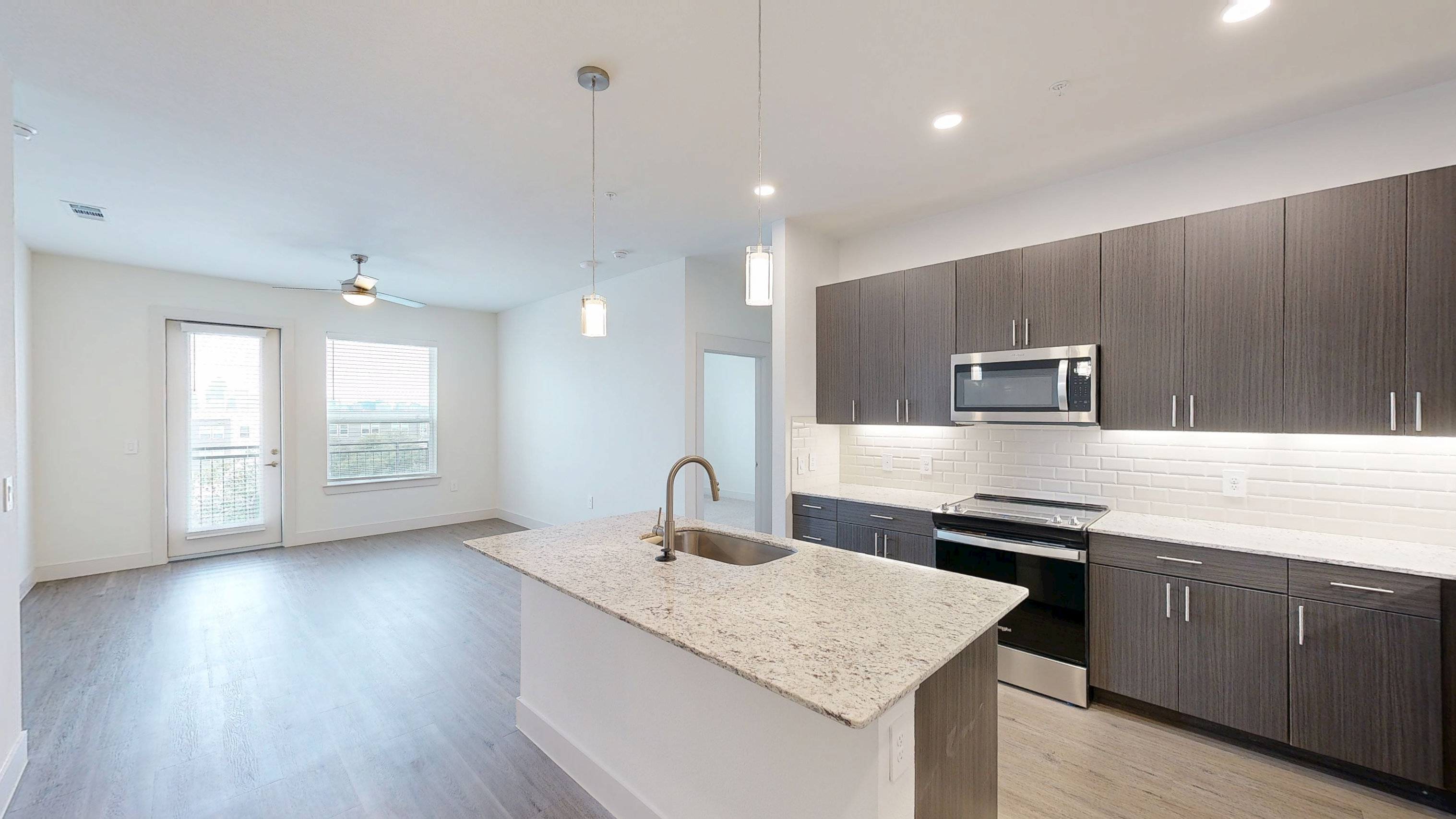 Alexan Cathedral Arts Apts apartment photo