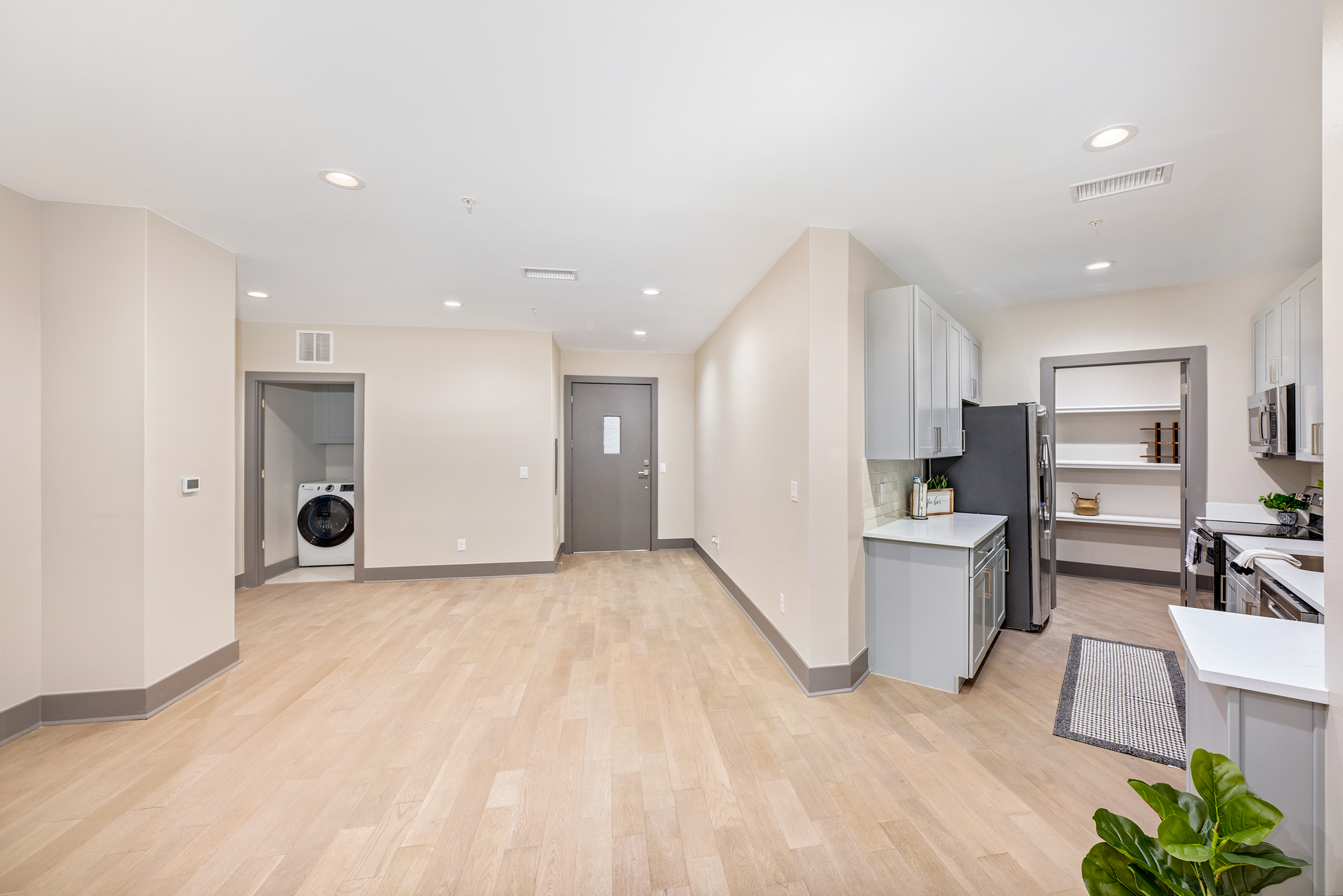 Model at MAA Gallery luxury apartment homes in Dallas, TX