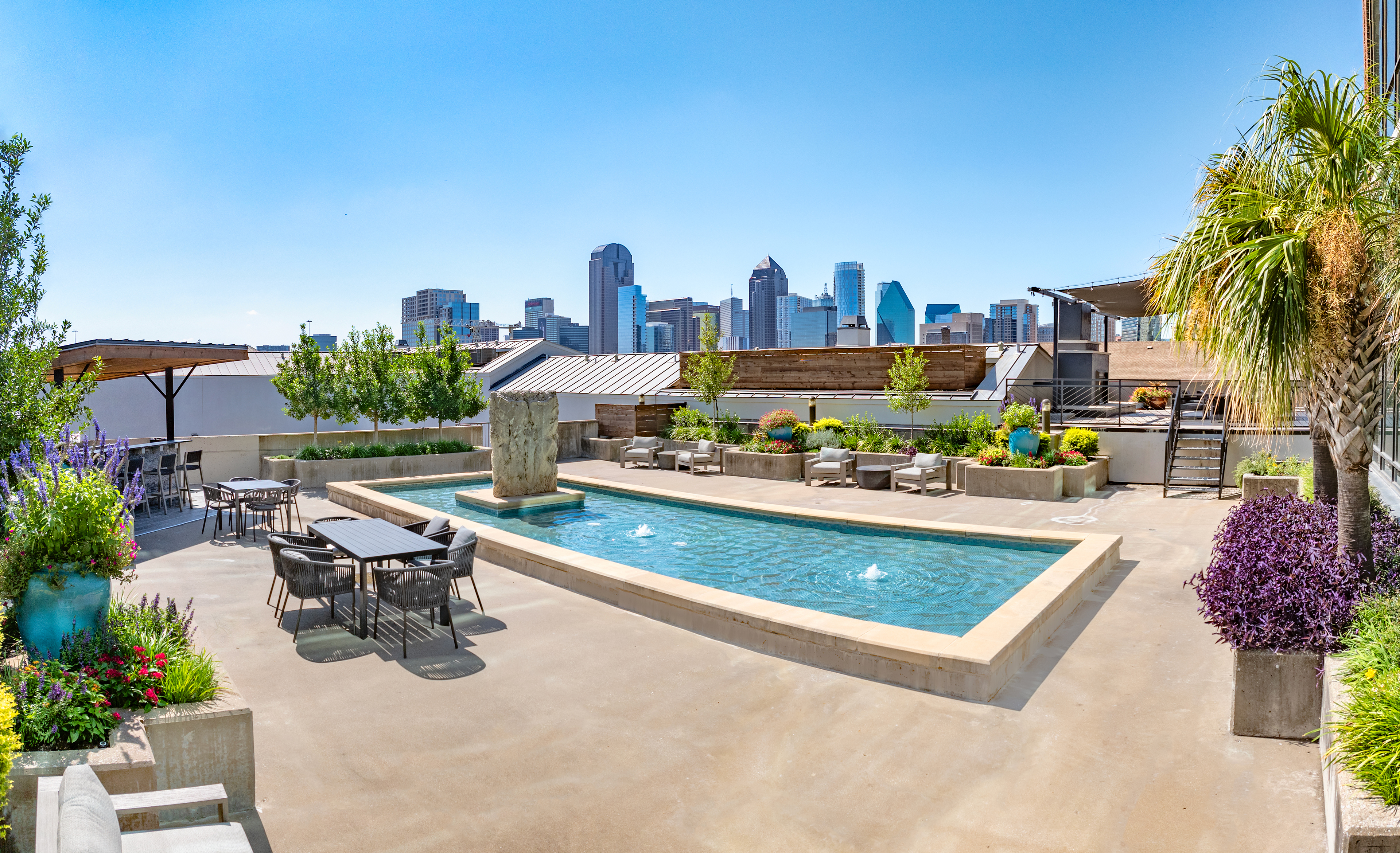 Rooftop at MAA gallery luxury apartment homes in Dallas, TX