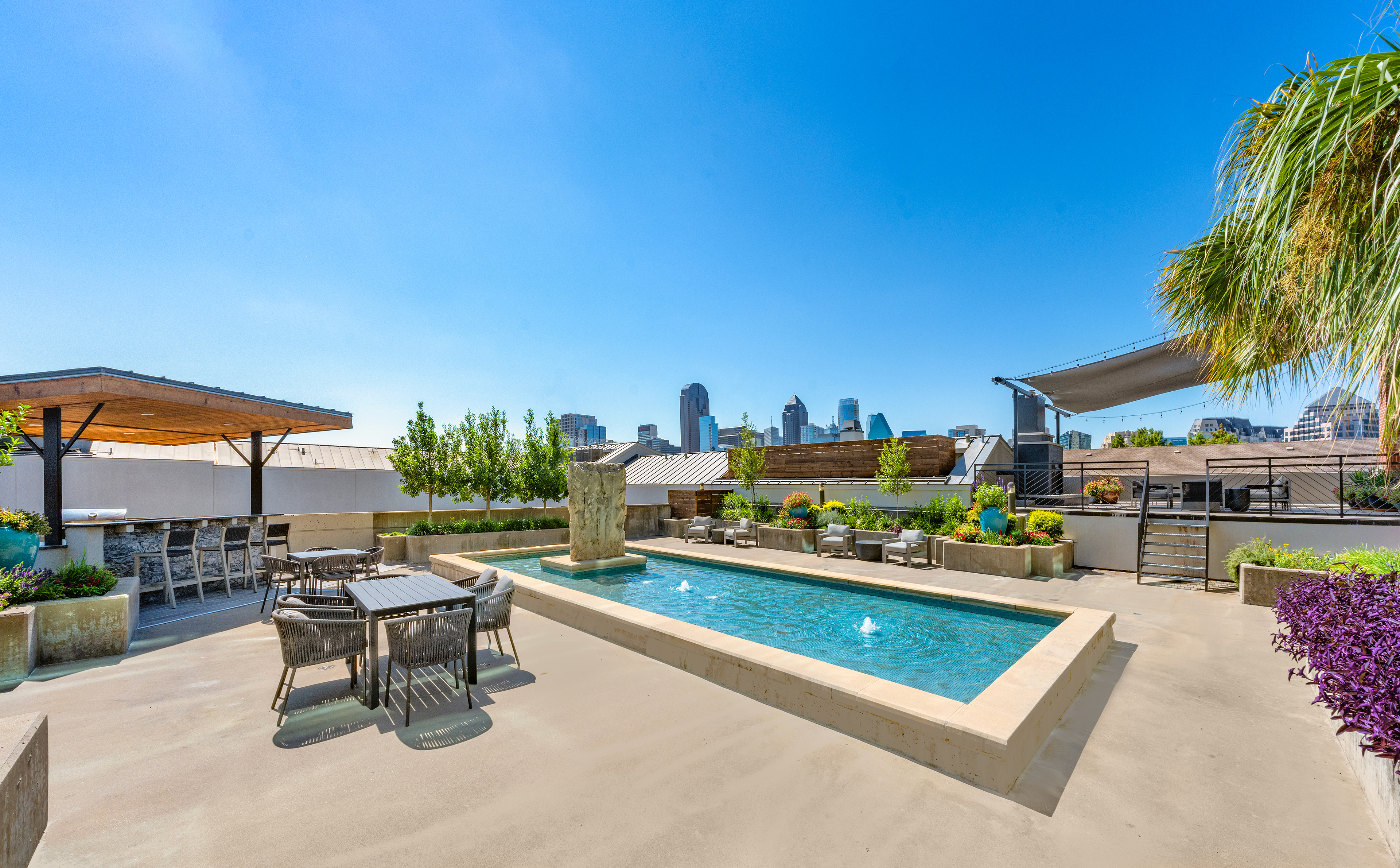 Rooftop at MAA gallery luxury apartment homes in Dallas, TX