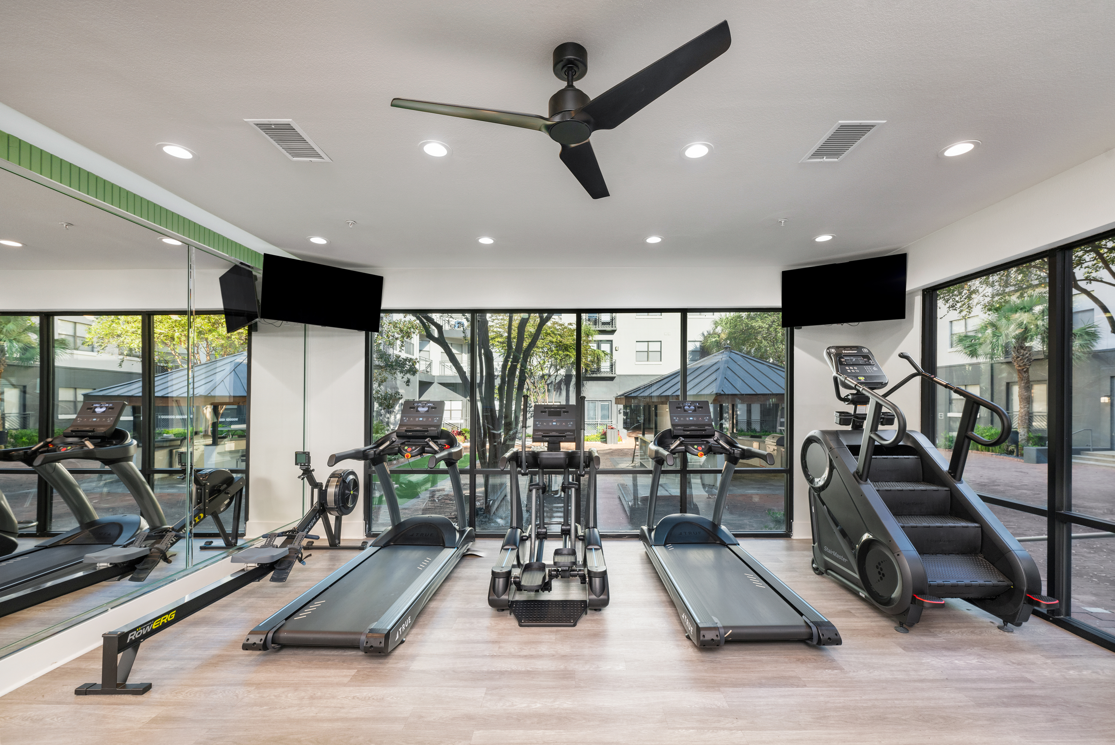 Fitness at MAA heights luxury apartment homes in Dallas, TX