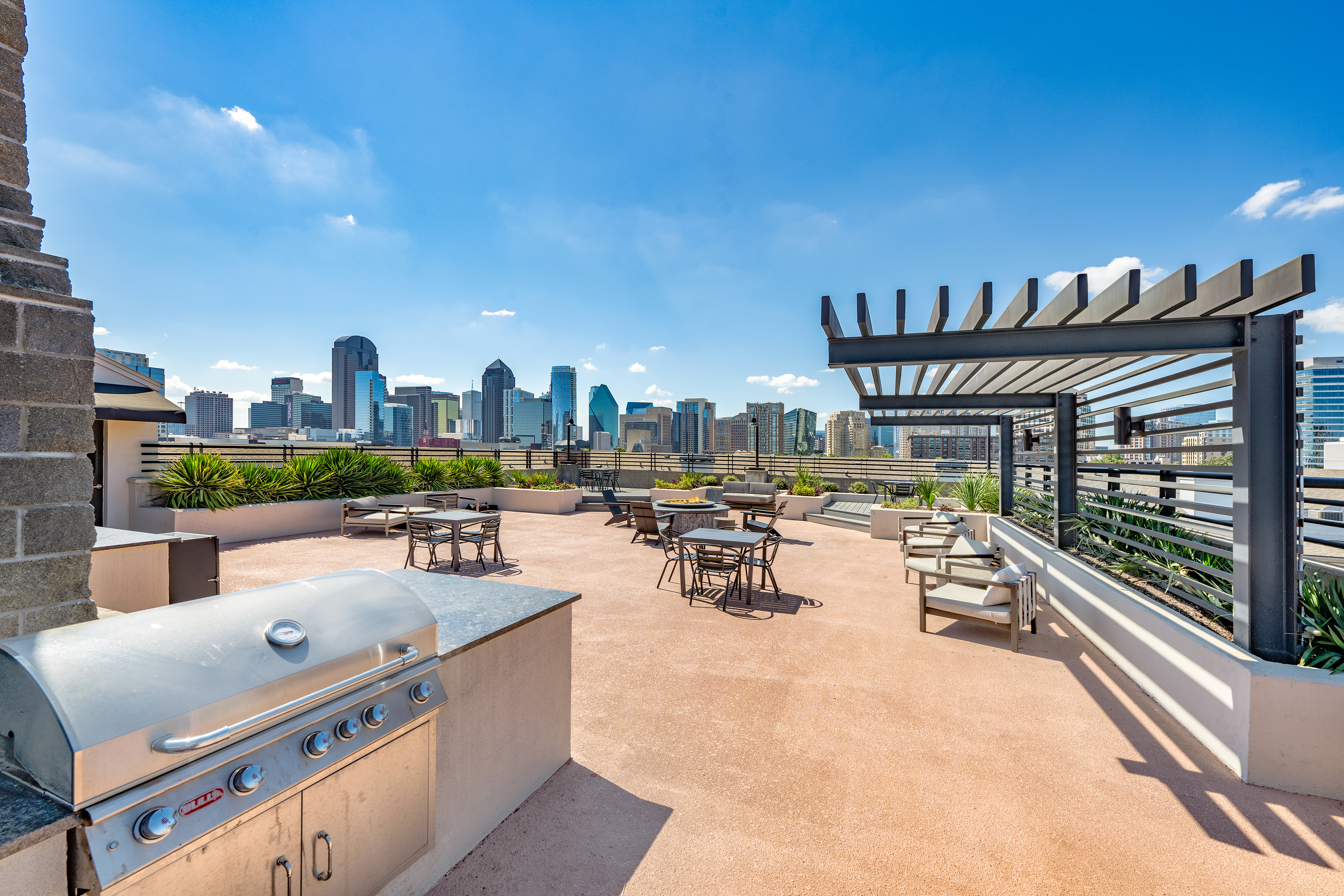 Rooftop at MAA heights luxury apartment homes in Dallas, TX
