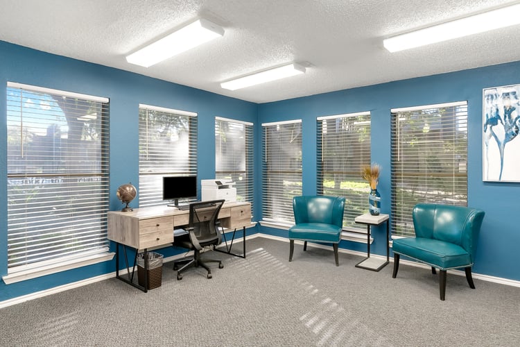 Business center at MAA Highlands North luxury apartment homes in Dallas, TX