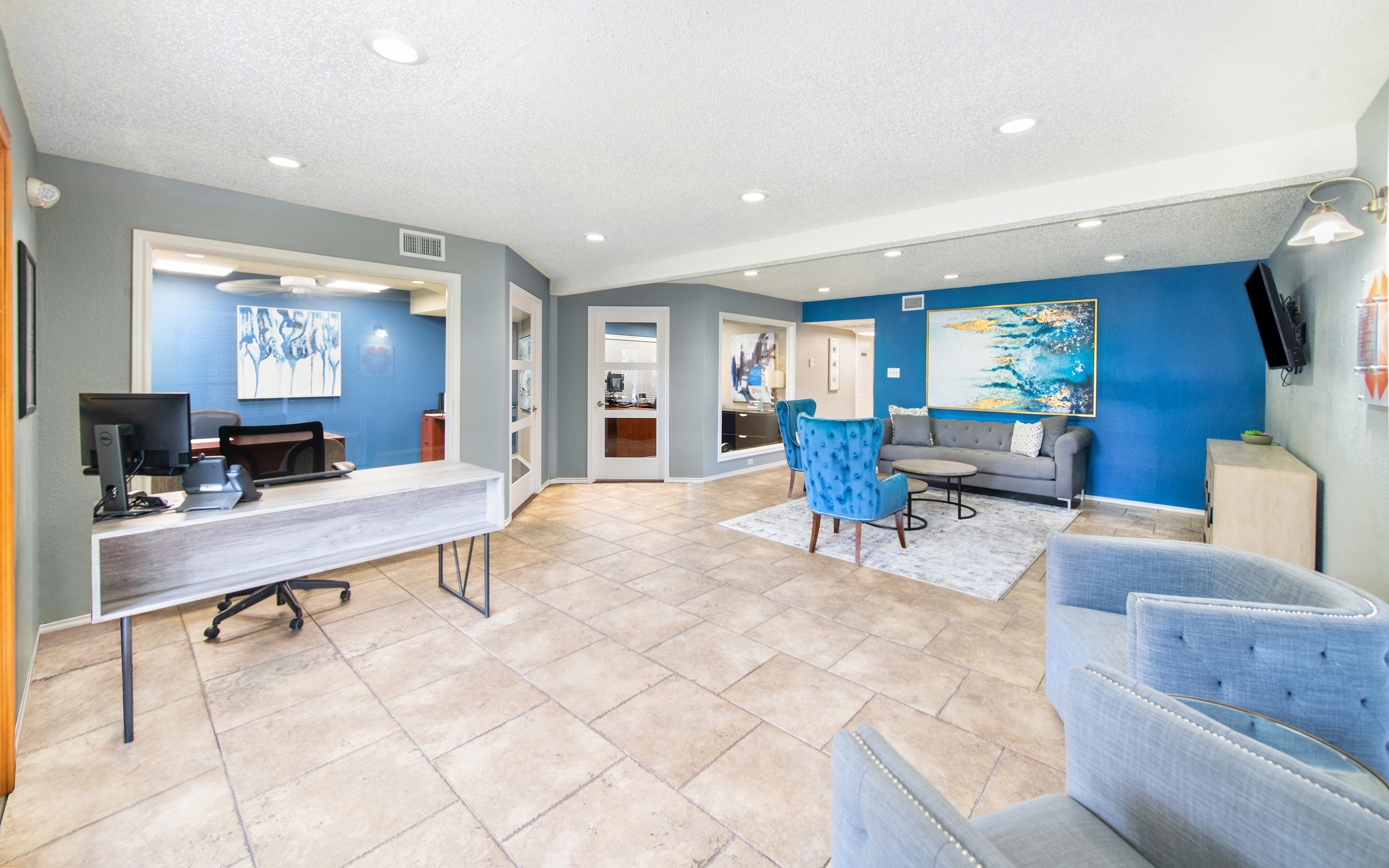Leasing interior at MAA Highlands North luxury apartment homes in Dallas, TX