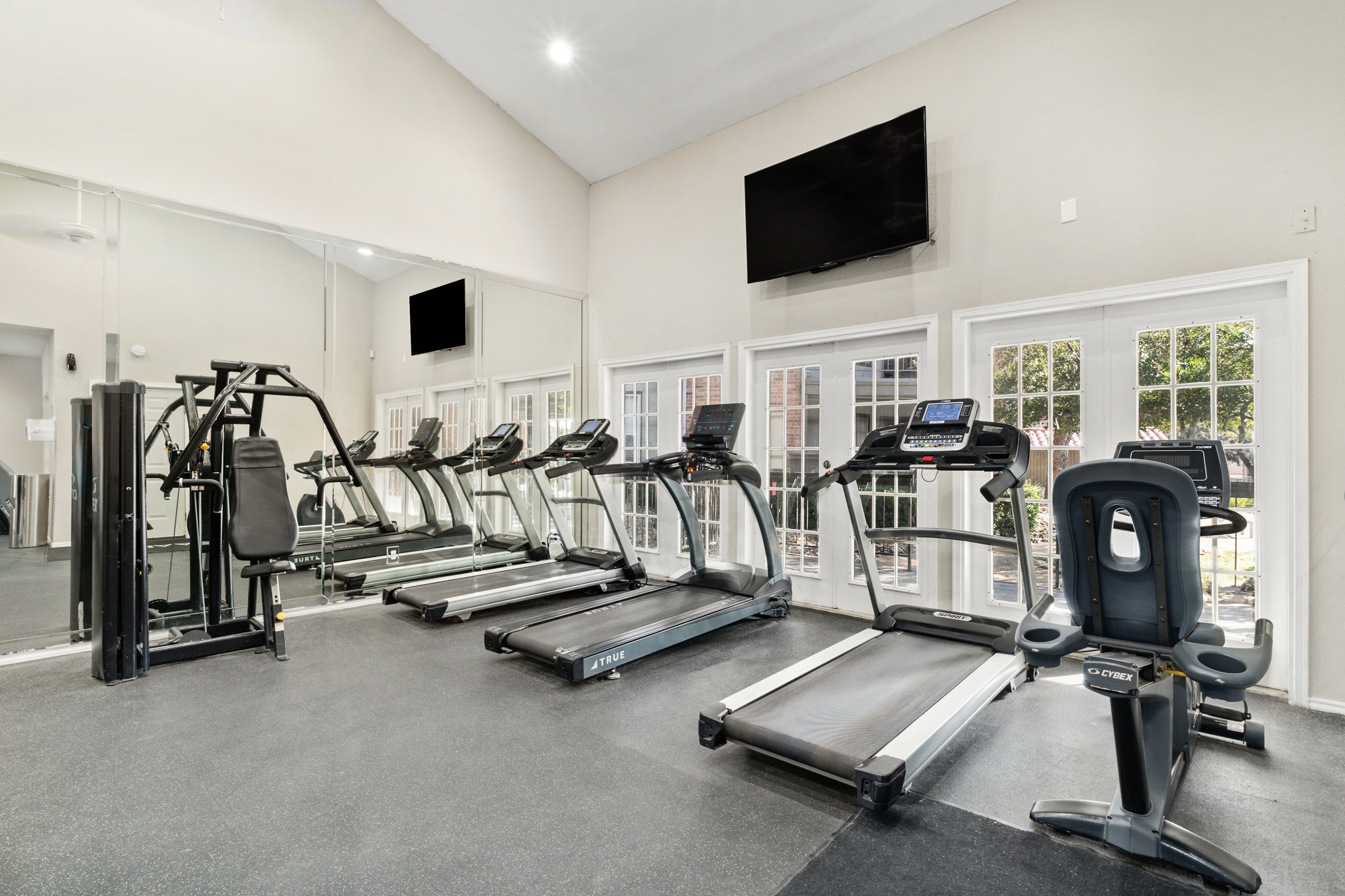 Fitness at MAA Remington Hills luxury apartment homes in Irving, TX