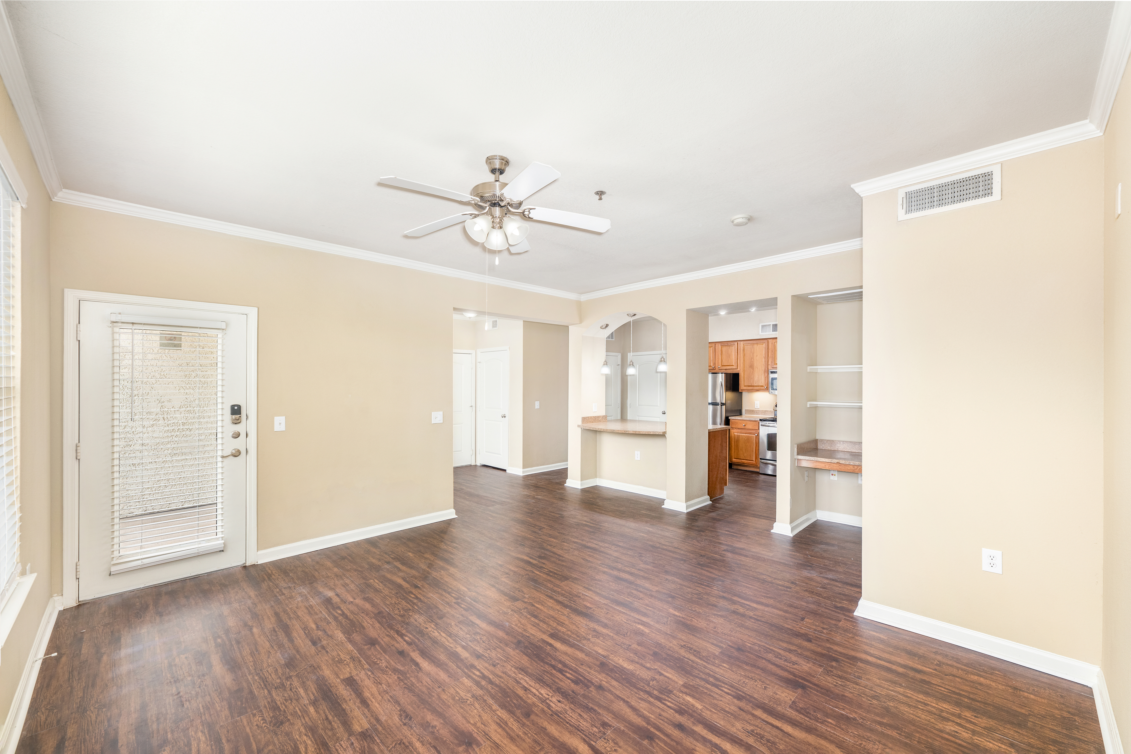 Living room at MAA Starwood luxury apartment homes in Frisco, TX