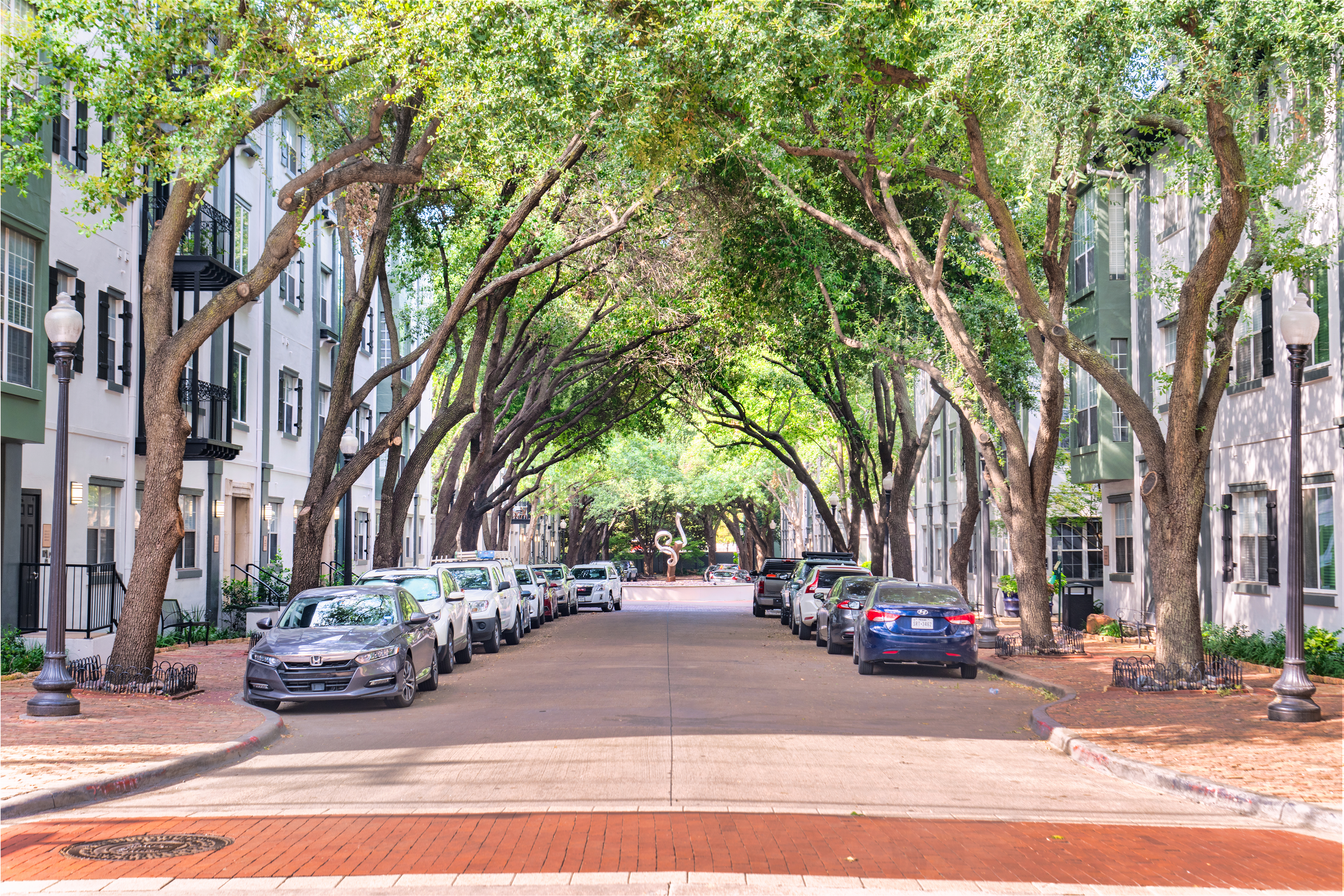 Treeway at MAA Uptown Village luxury apartment homes in Dallas, TX