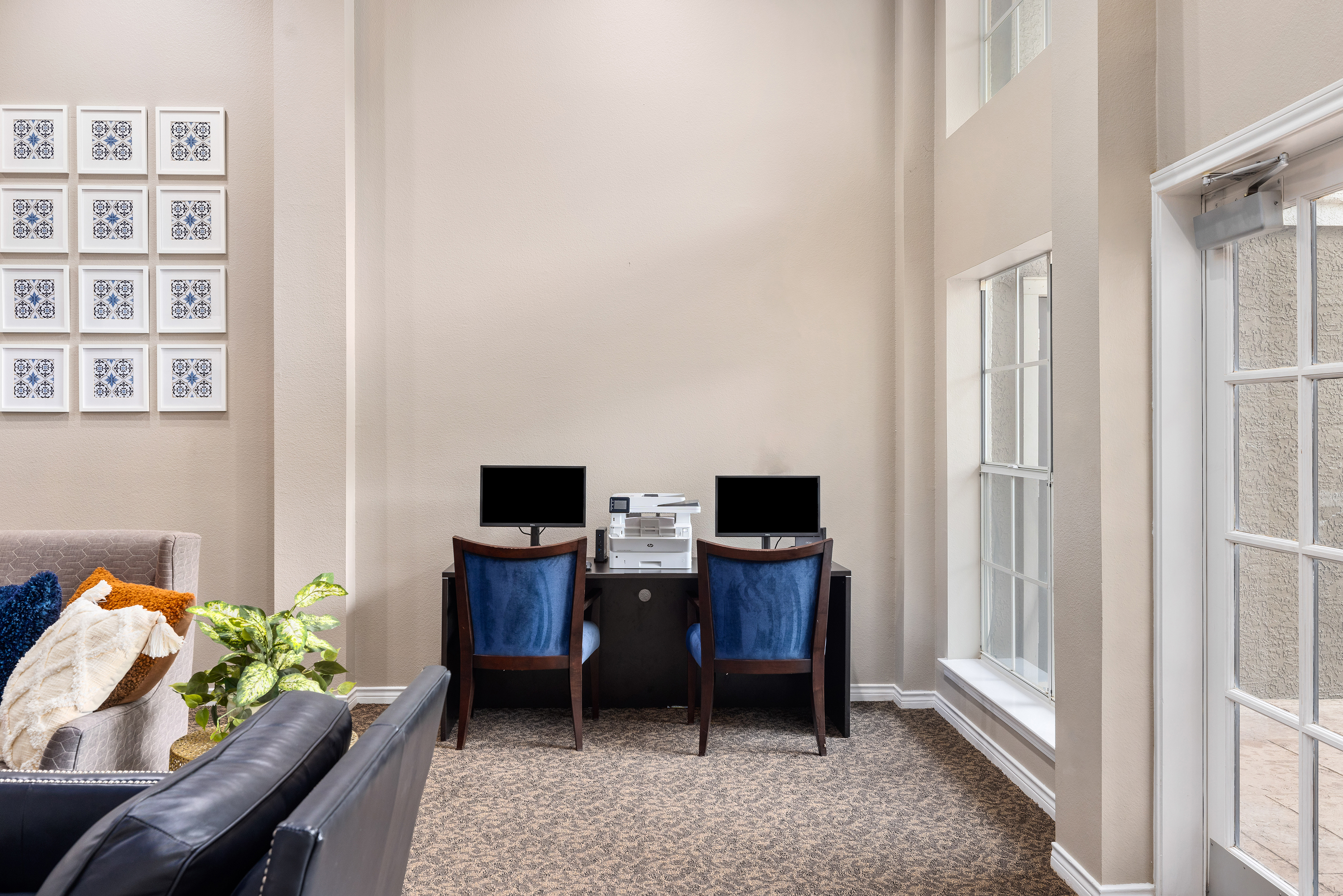 Business center at MAA Valley Ranch luxury apartment homes in Irving, TX