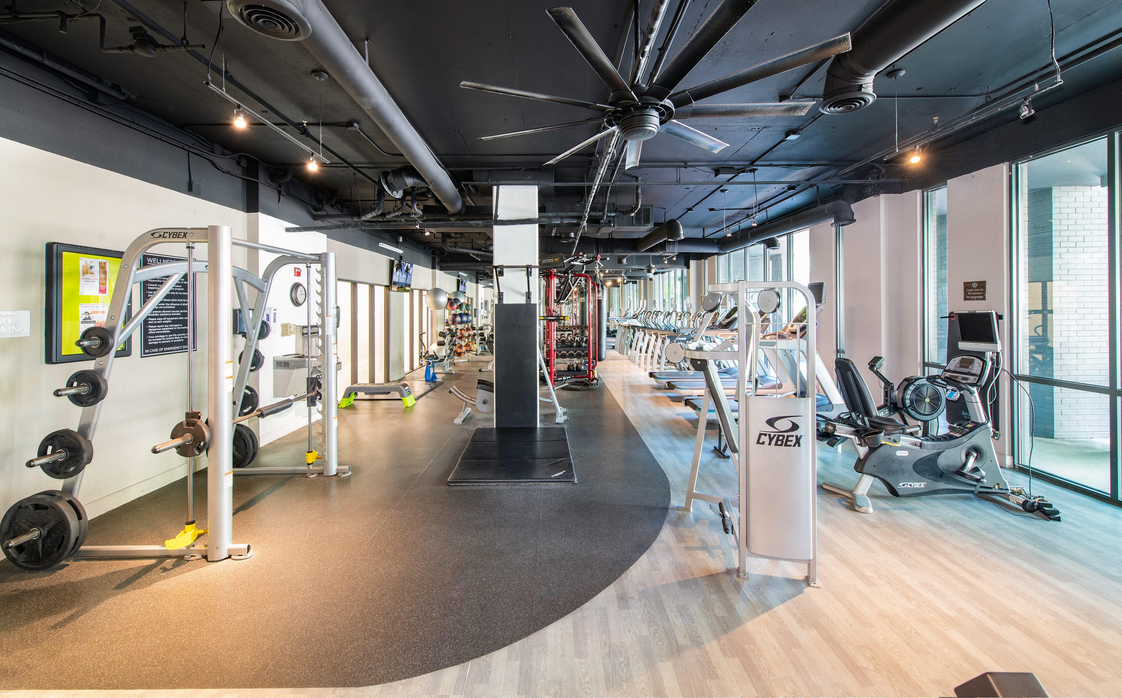 Fitness center at MAA Worthington luxury apartment homes in Dallas, TX