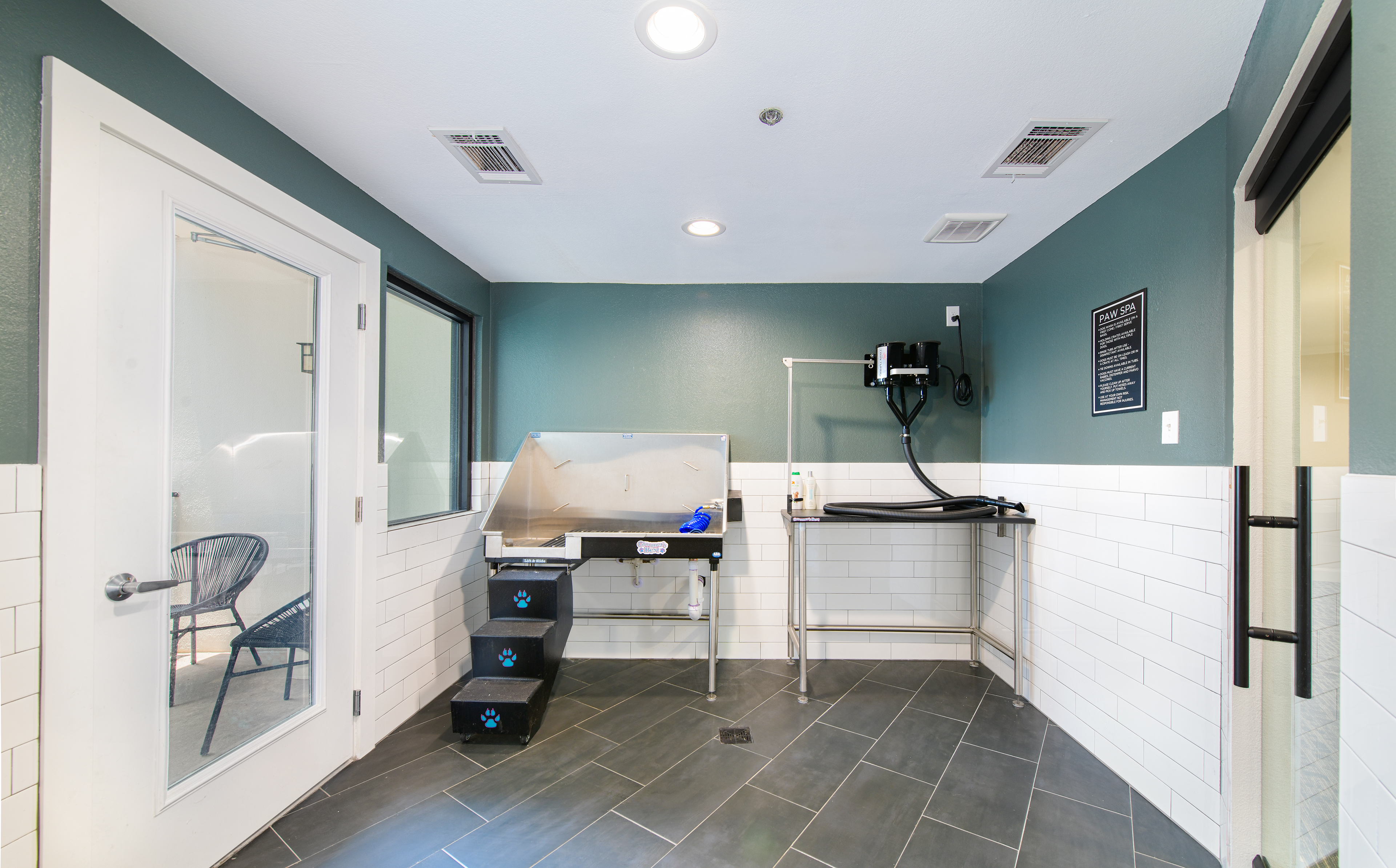 Pet Spa at MAA Worthington luxury apartment homes in Dallas, TX