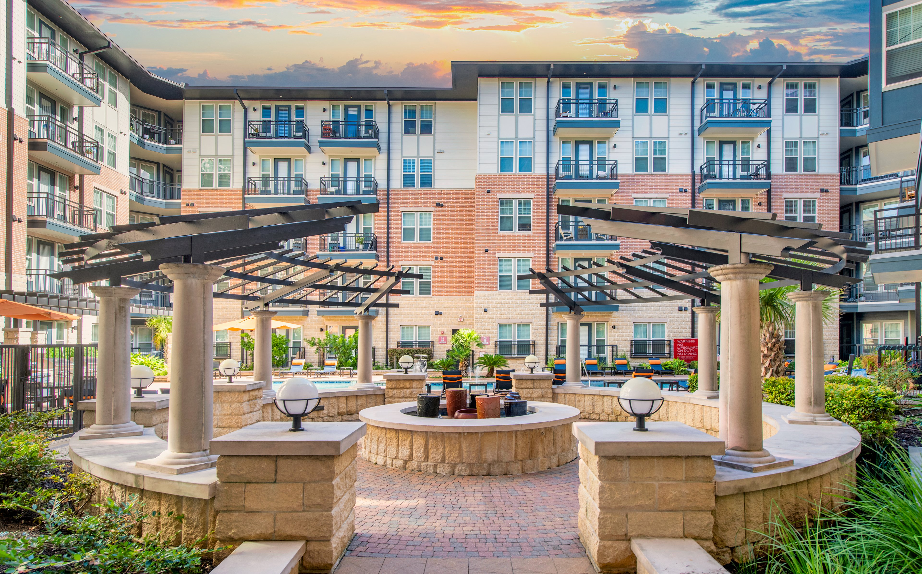 Main Fountain at MAA 510 in Houston, TX