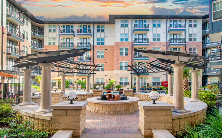 Main Fountain at MAA 510 in Houston, TX