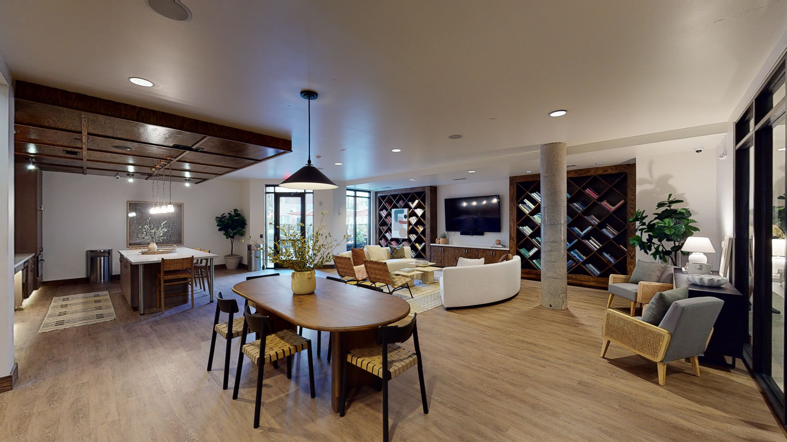 Leasing Office & Common Areas