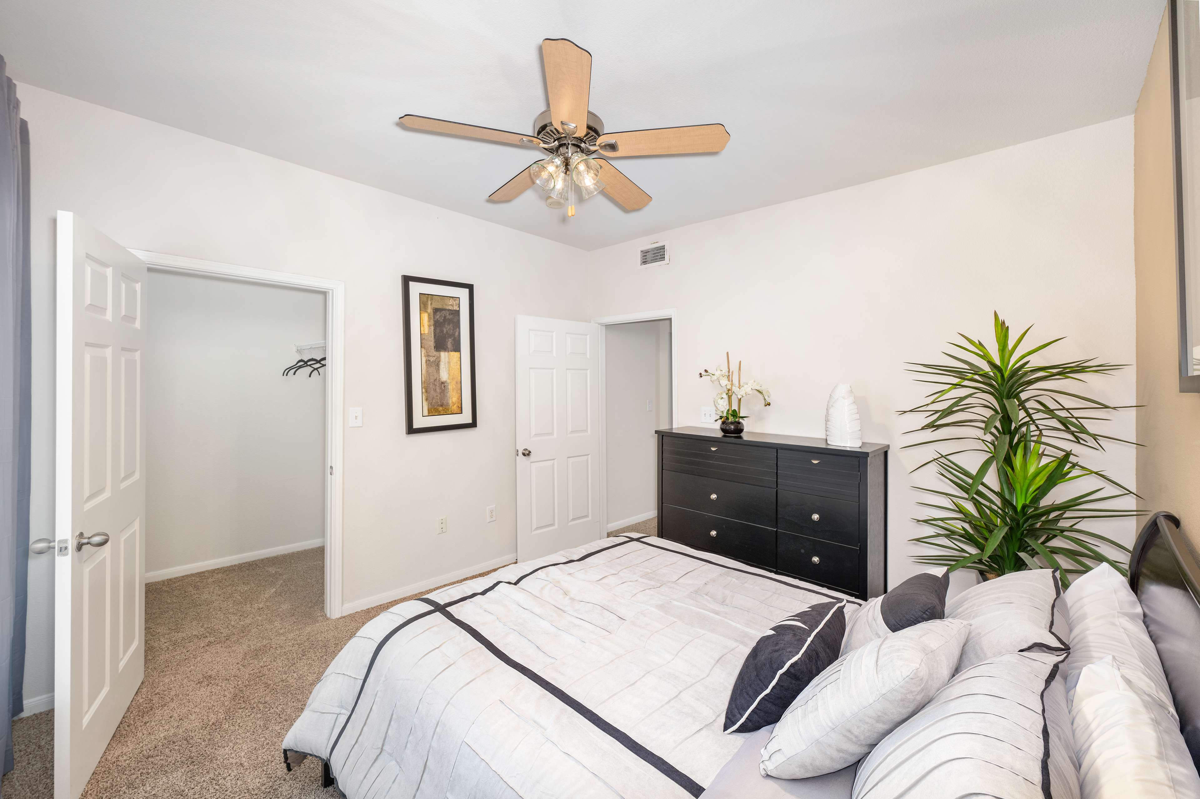 Bedroom at MAA Legacy Pines luxury apartment homes in Houston, TX