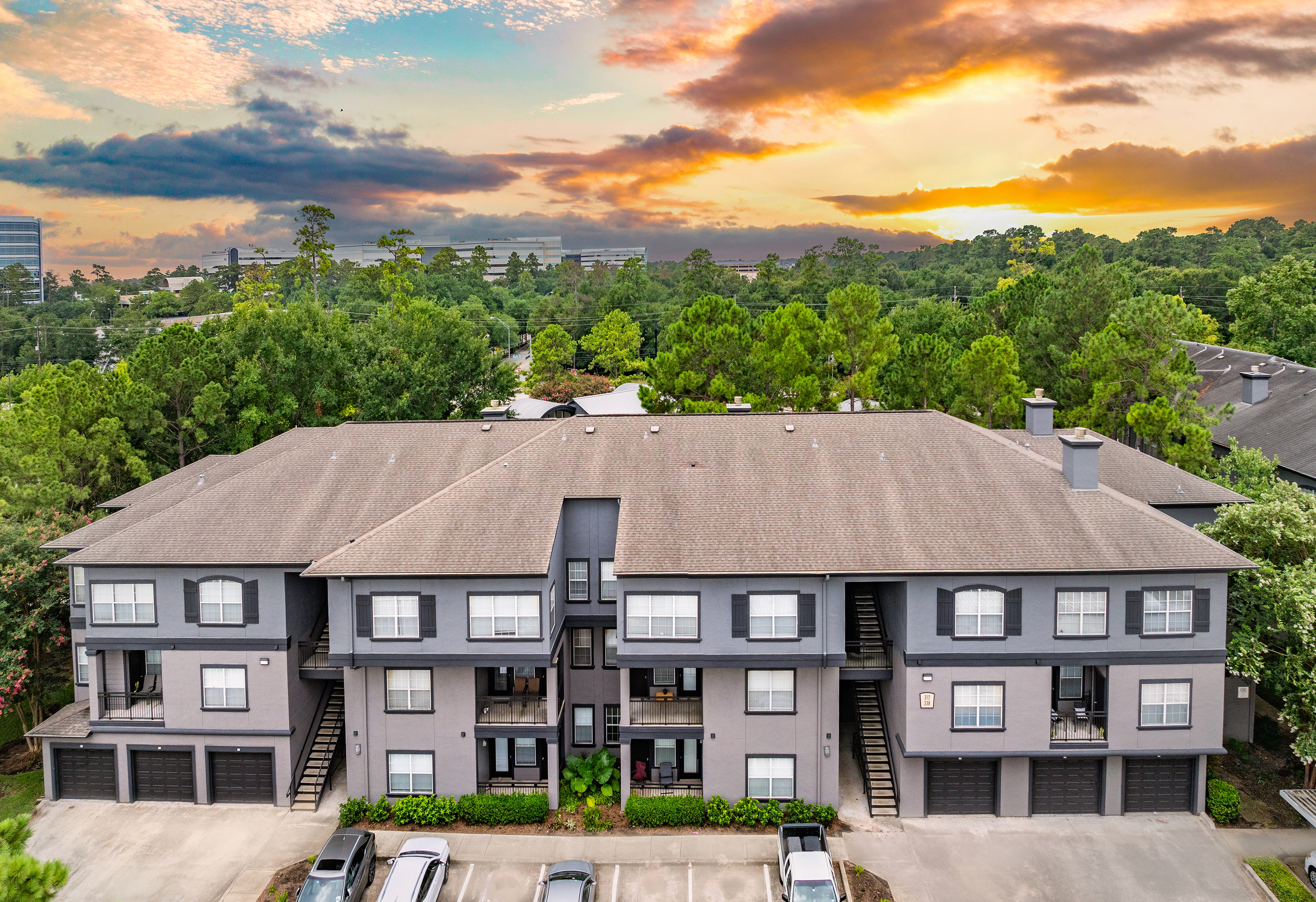 Building at MAA Legacy Pines luxury apartment homes in Houston, TX
