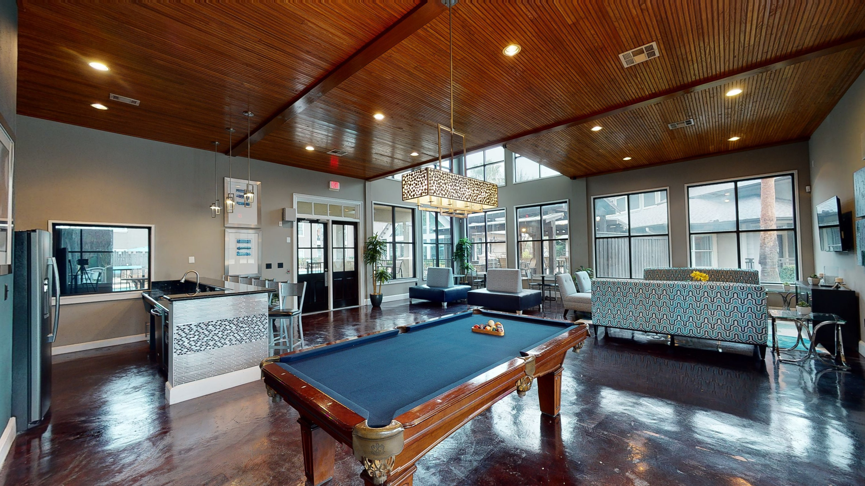 Leasing Office & Common Areas