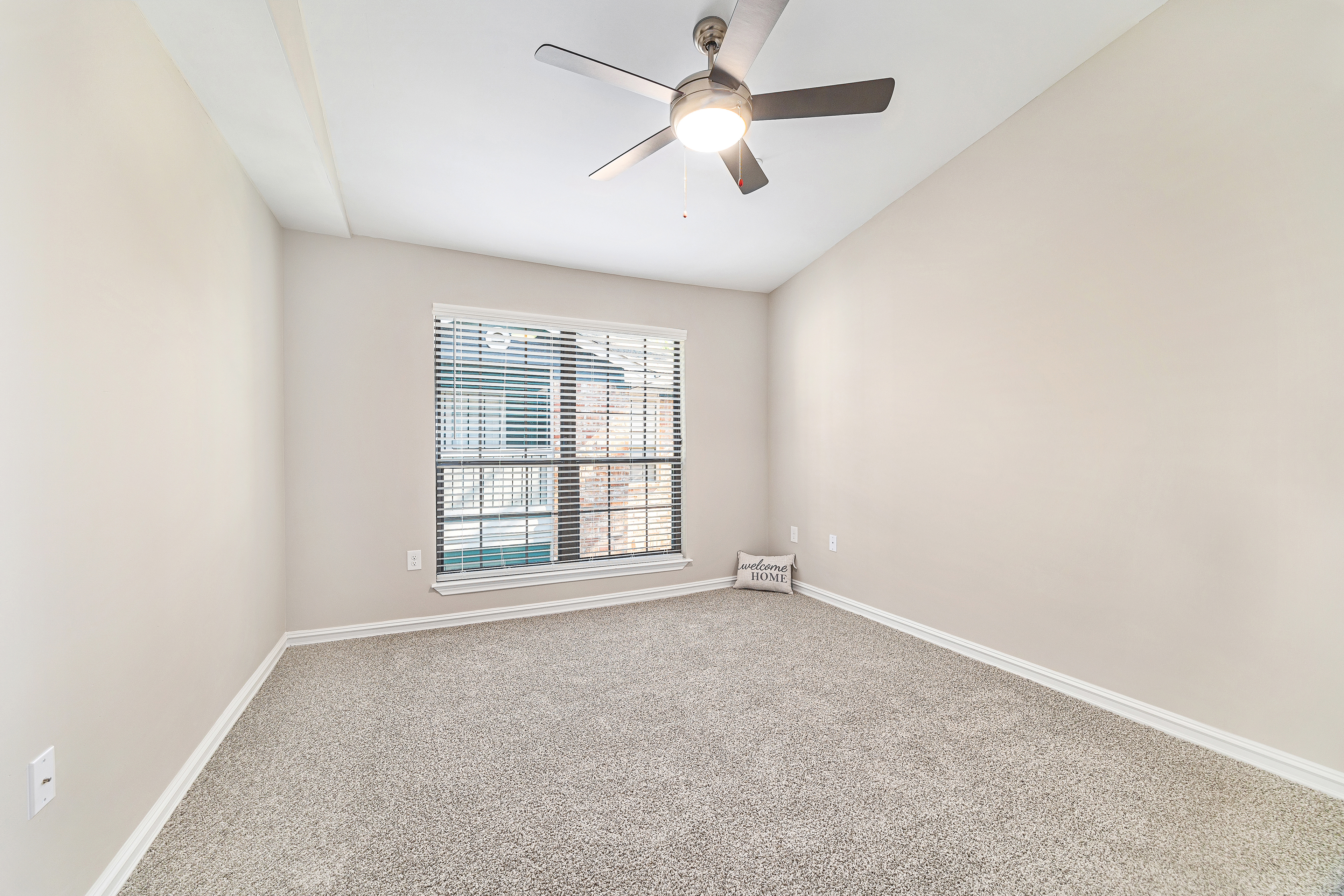 Bedroom at MAA Valleywood luxury apartment homes in The Woodlands, TX