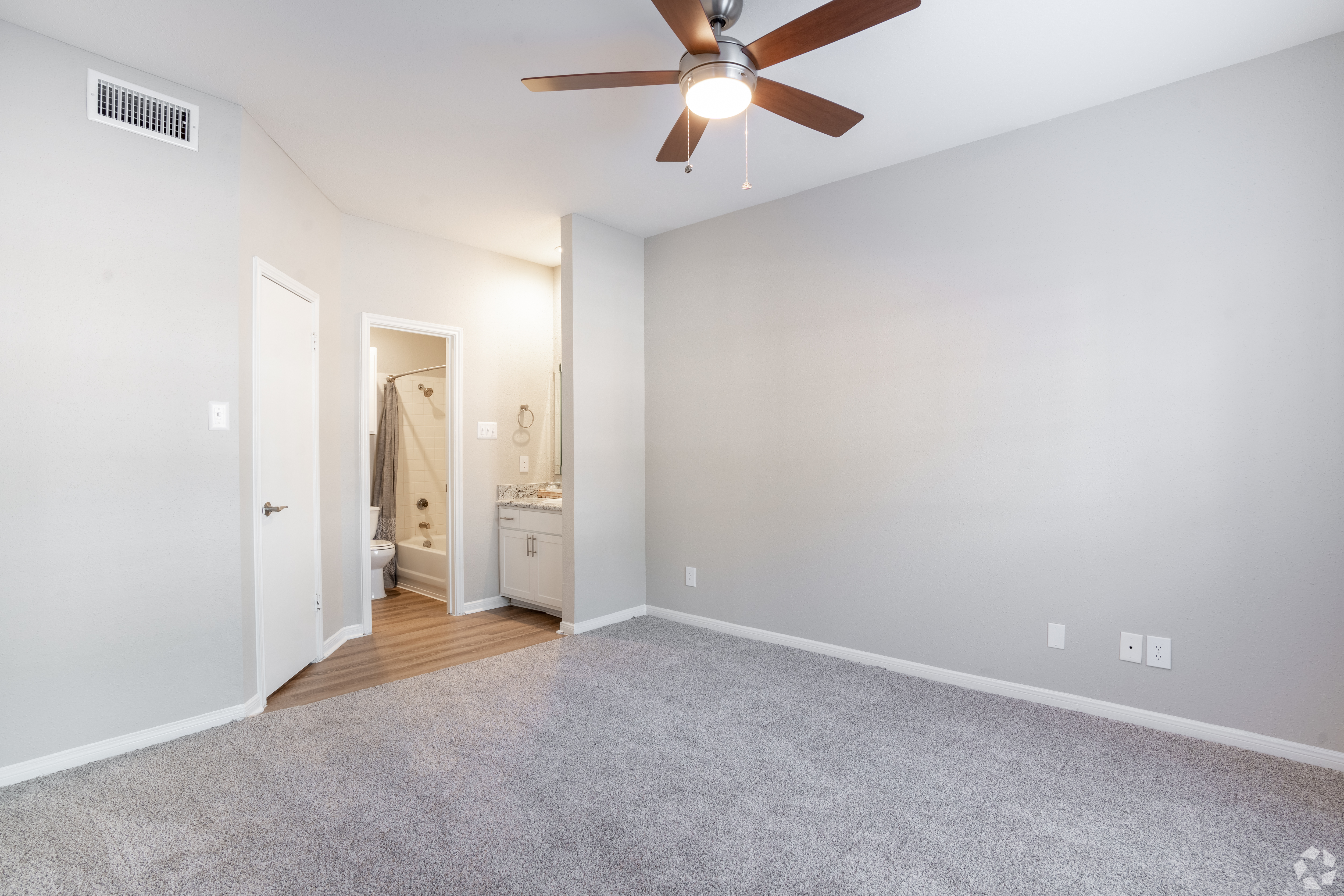Bedroom at MAA Valleywood luxury apartment homes in Houston, TX