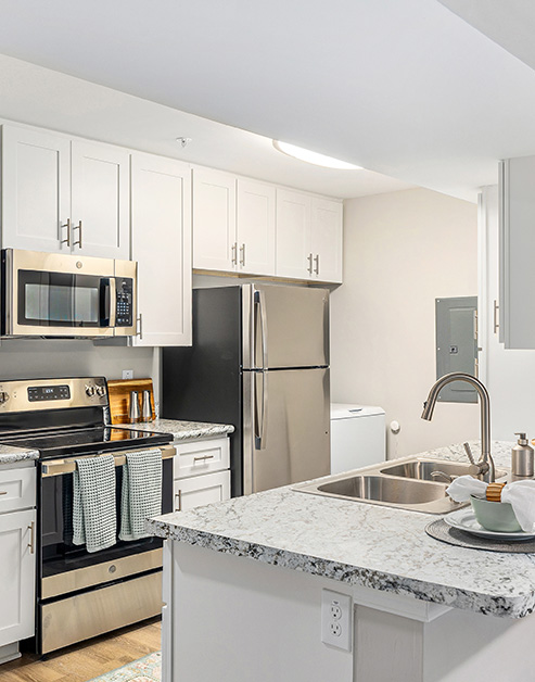 Kitchen at MAA Valleywood luxury apartment homes in The Woodlands, TX