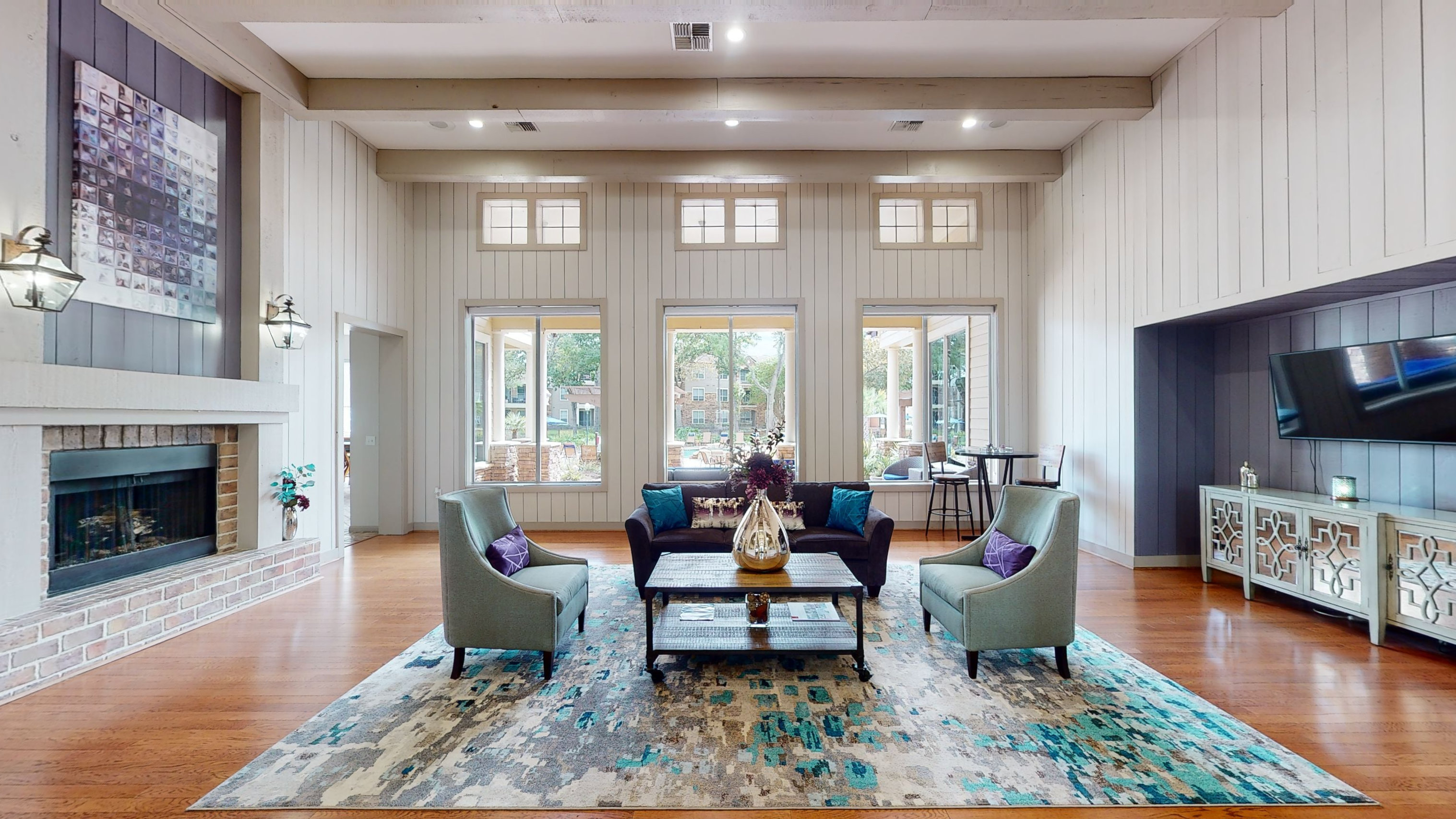 Leasing Office and Common Areas