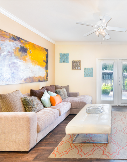 Living room at MAA Haven at Blanco luxury apartment homes in San Antonio, TX
