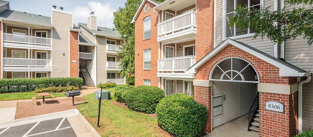 MAA Tysons Corner 3 of 10