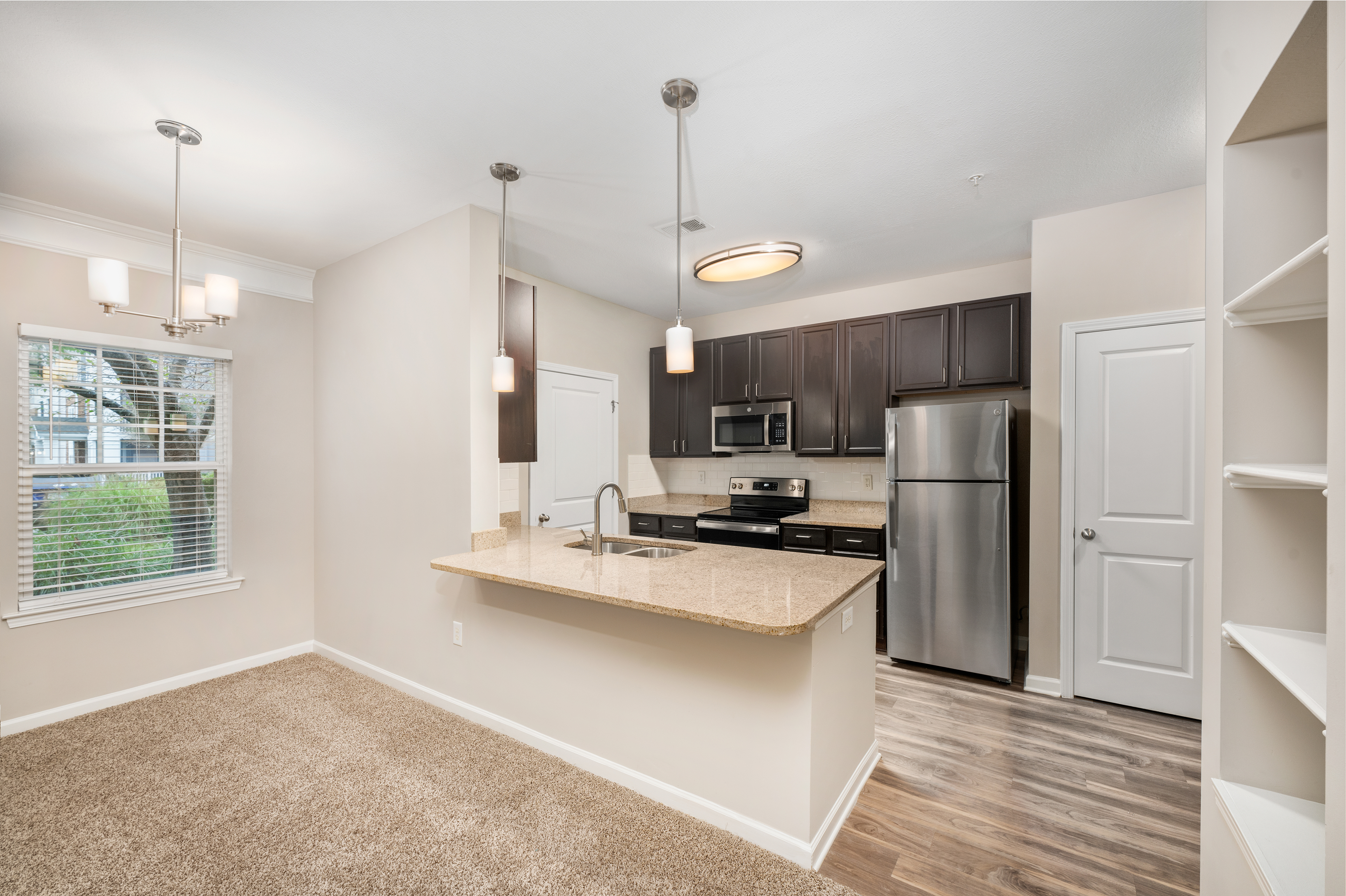 Kitchen at MAA Seasons luxury apartment homes in Fredericksburg, VA