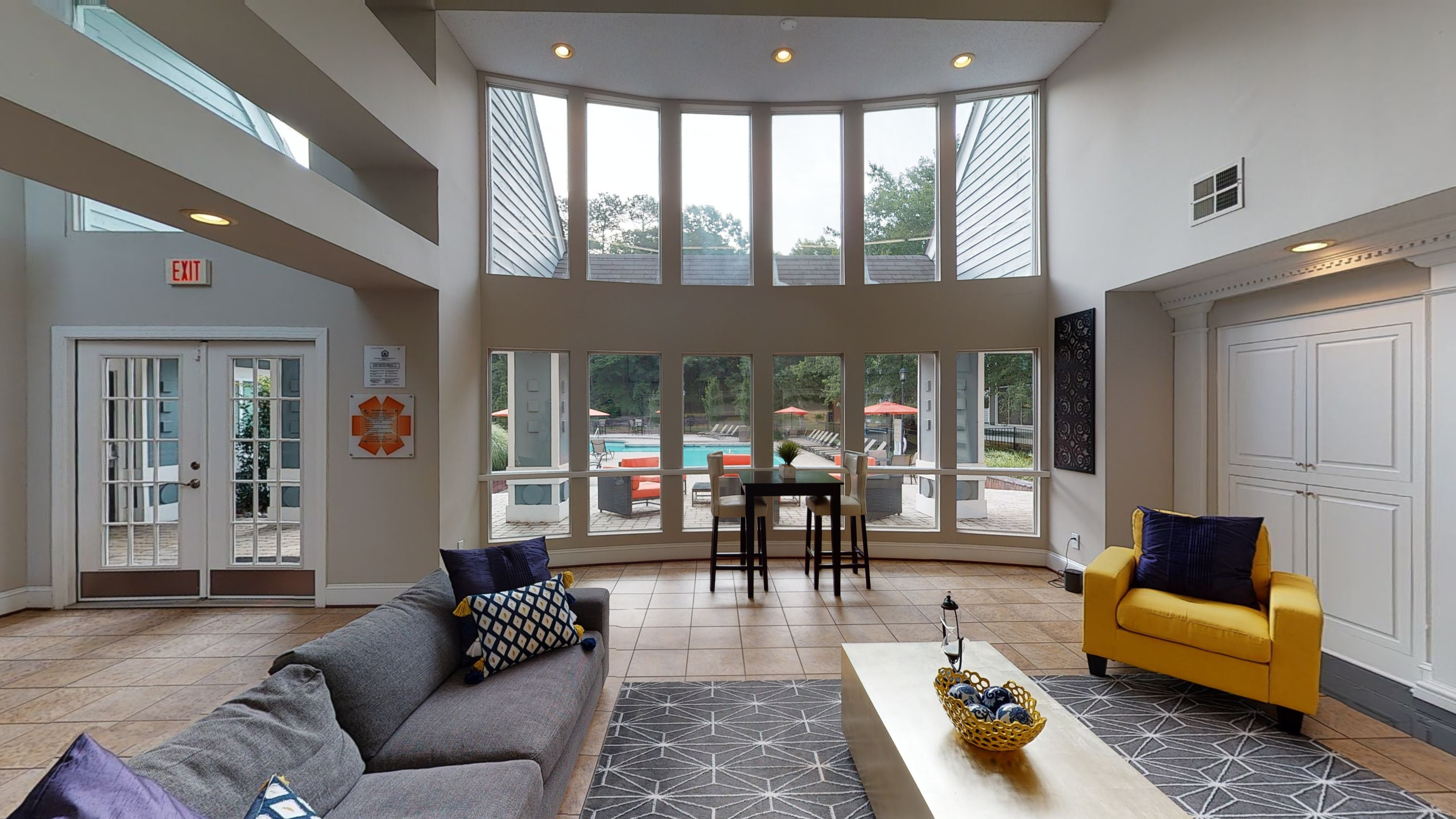 Leasing Office & Common Areas