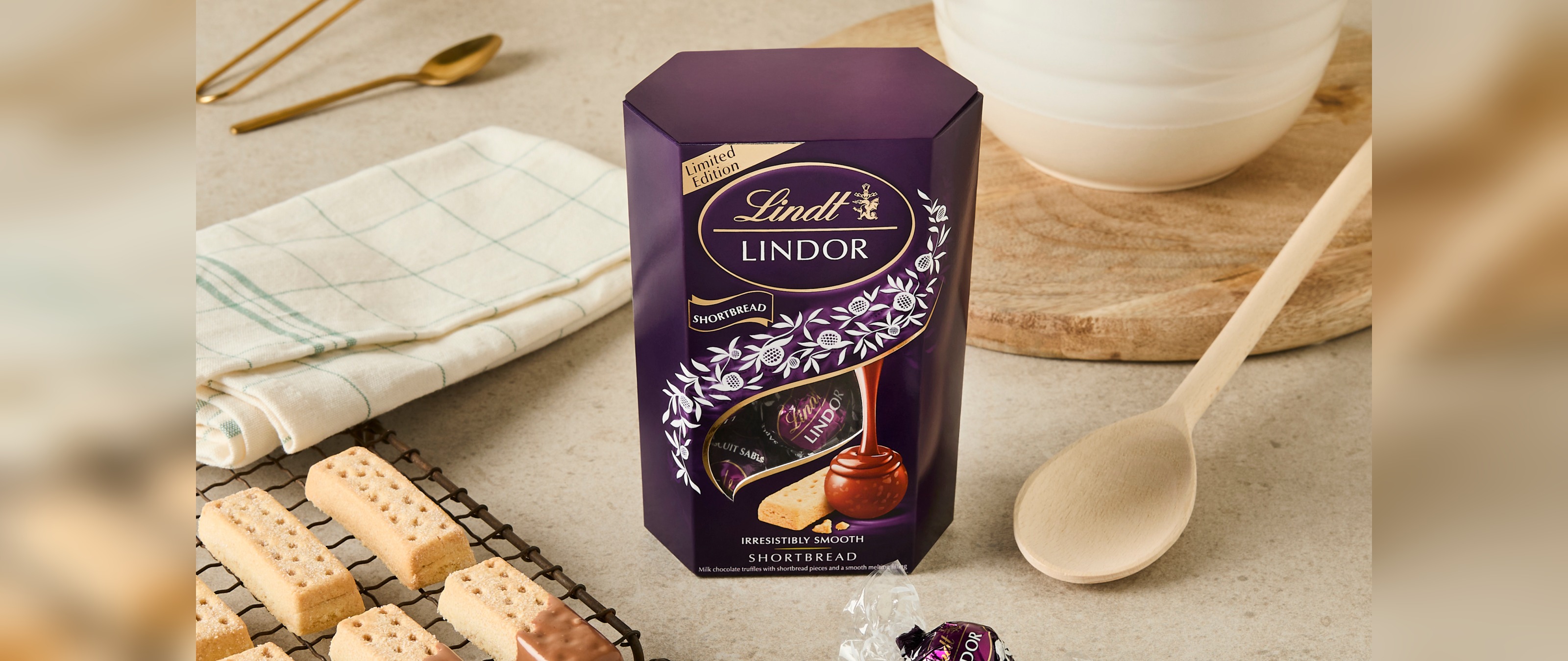 Lindt | Introducing LINDOR Shortbread