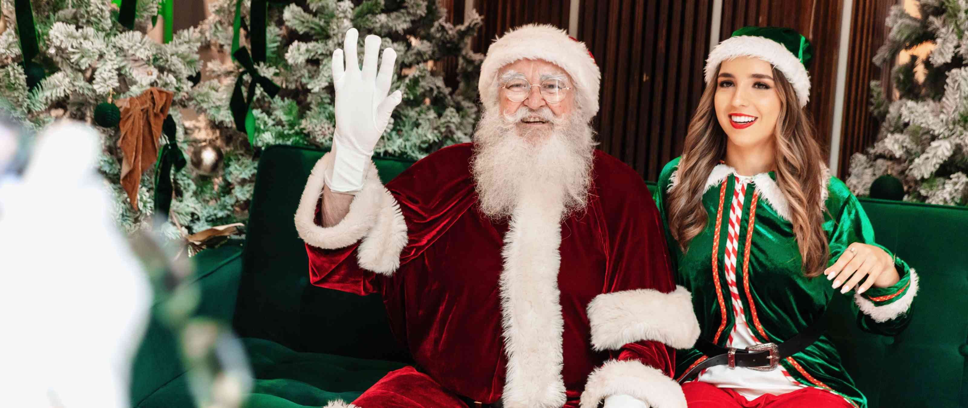 Christmas Roving Entertainment