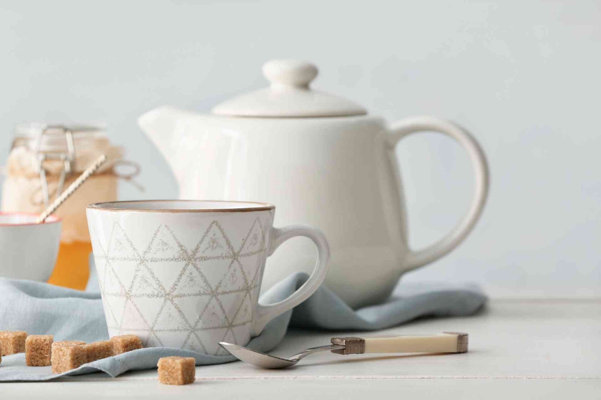 Teapots and mugs from Rhodes Waterside