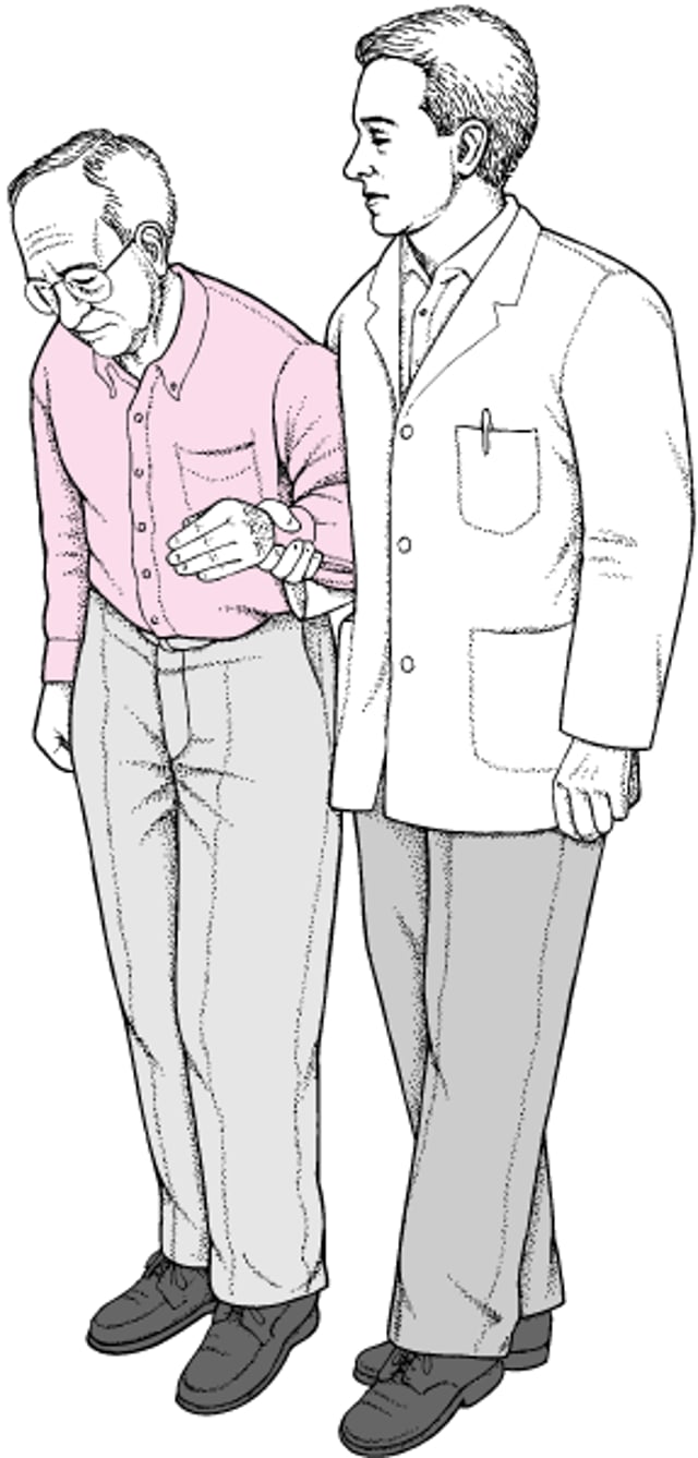 Apoiando um paciente durante deambulação