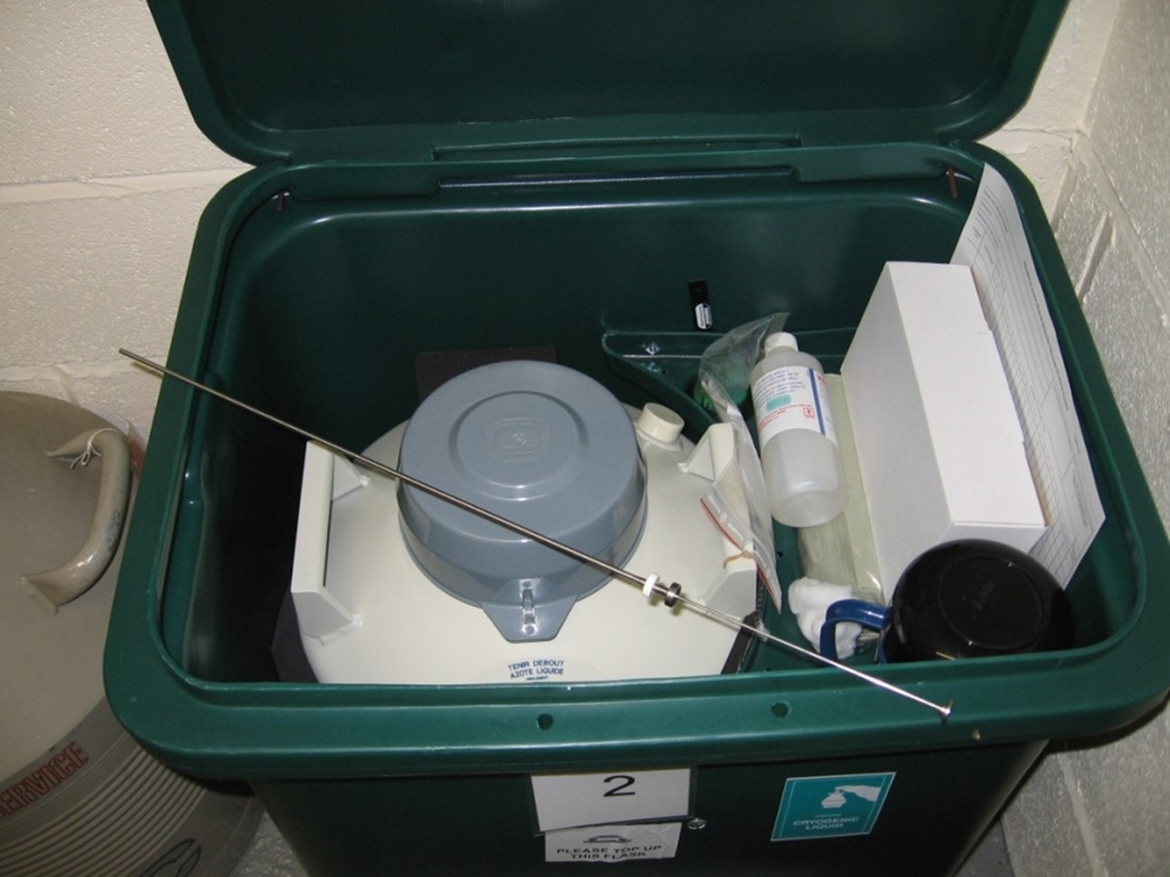 Equipo de conservación para inseminación artificial