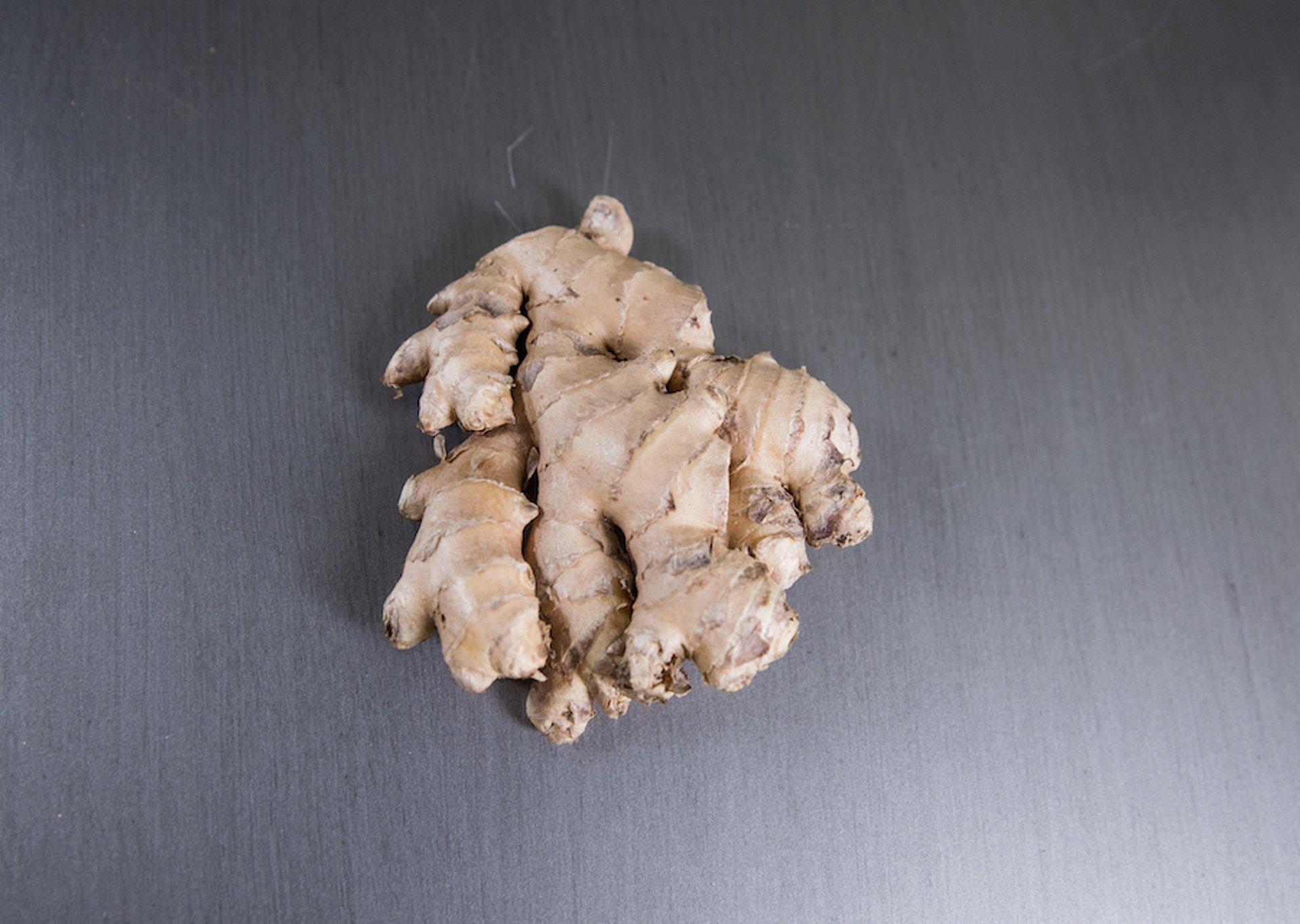 Rizoma de jengibre (<i >Zingiber officinale</i>)