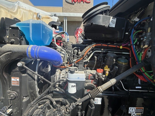 2026 Kenworth T880 in Omaha, NE — photo 6
