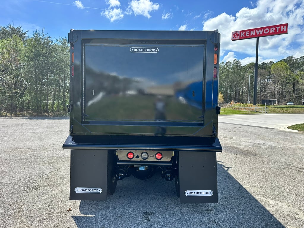 2027 Kenworth T880 in Knoxville, TN — photo 5
