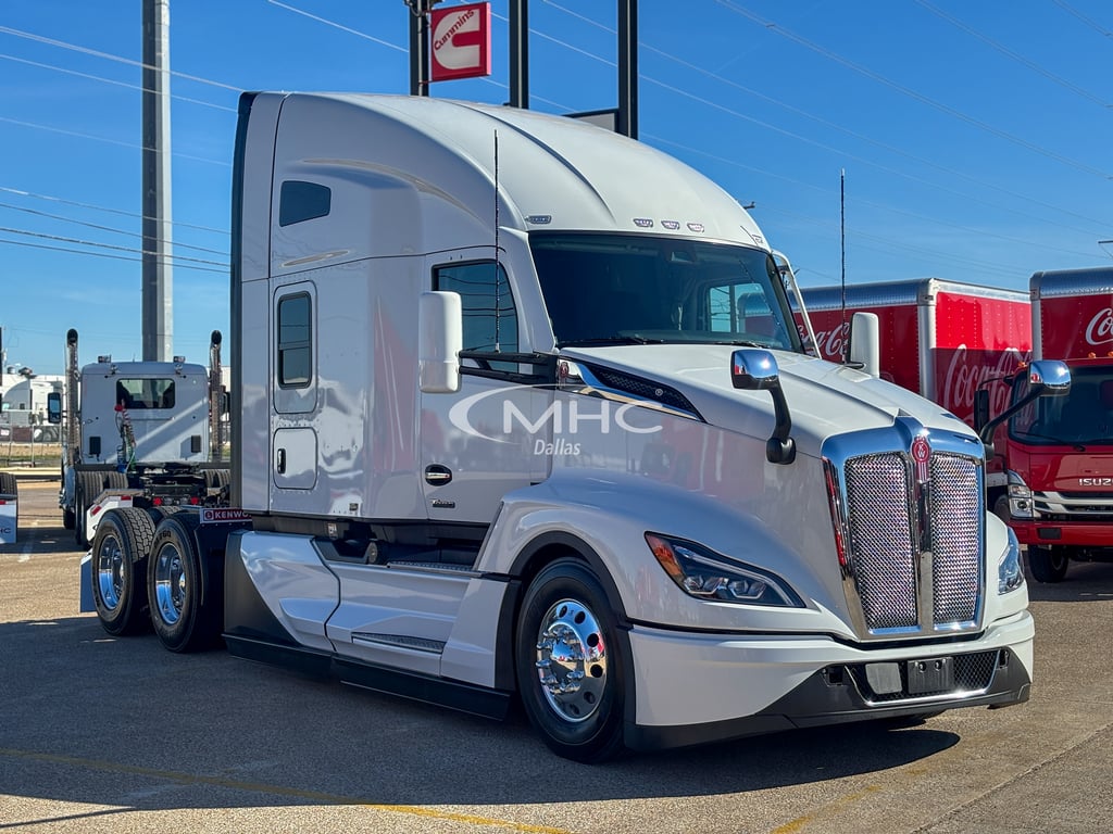 2027 Kenworth T680 in Dallas, TX — photo 6