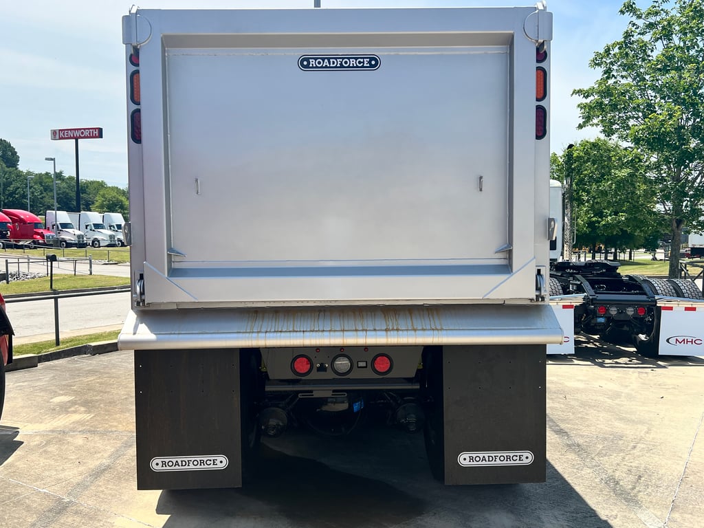 2027 Kenworth T880 in Chattanooga, TN — photo 5