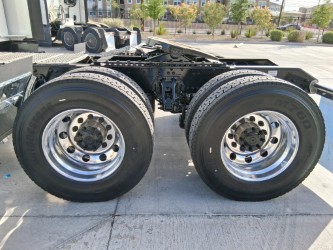 2027 Kenworth T680 in El Paso, TX — photo 4