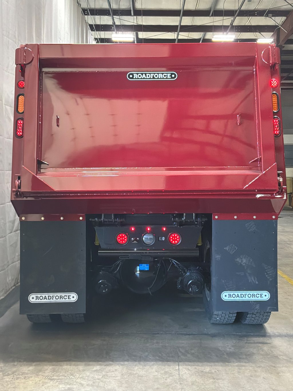 2027 Kenworth T880 in Raleigh, NC — photo 4