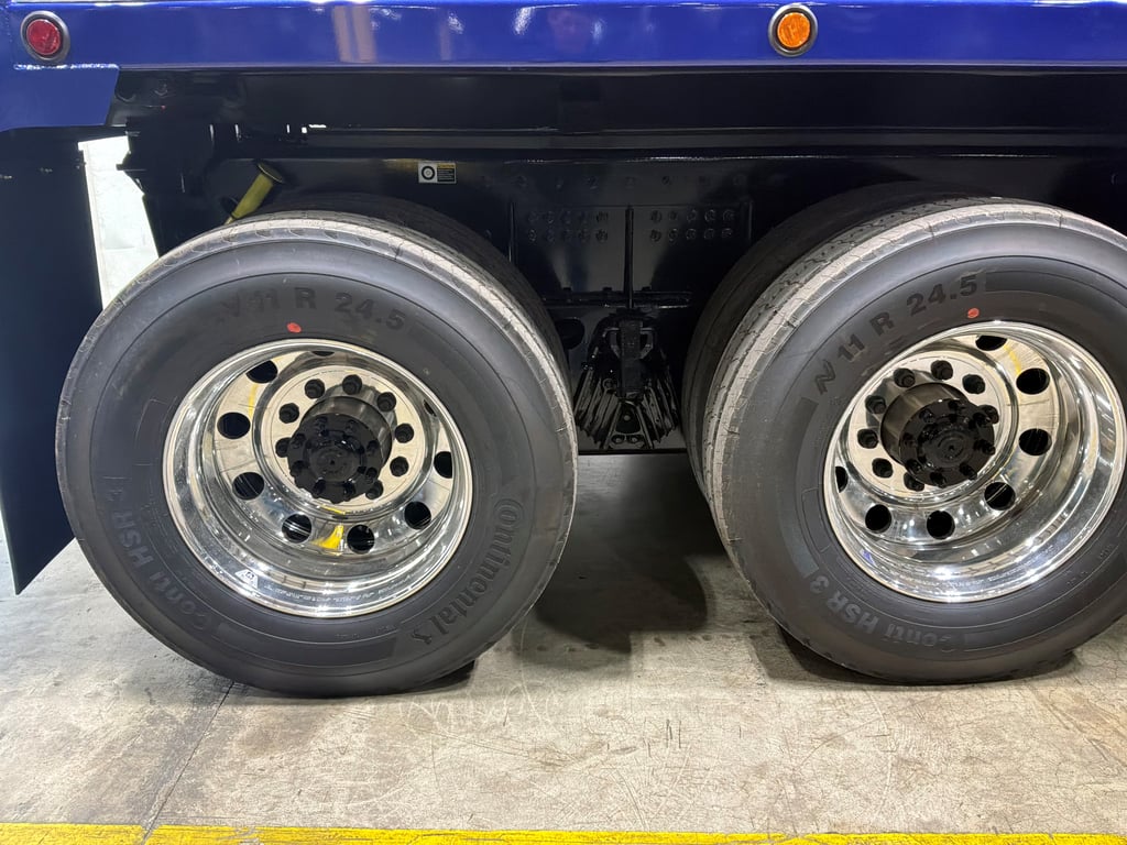 2027 Kenworth T880 in Durham, NC — photo 4