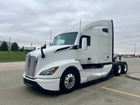 2027 Kenworth T680 in Omaha, NE — photo 8