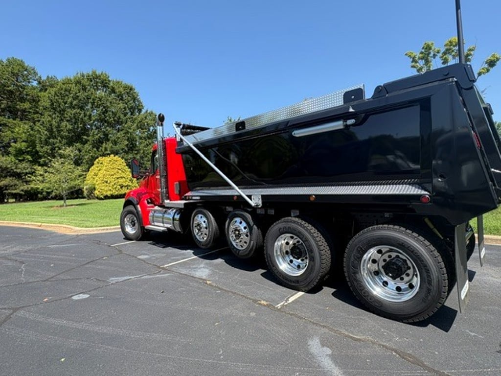 2027 Kenworth T880 in Greensboro, NC — photo 8