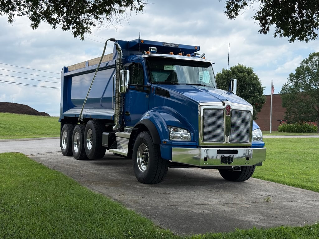 2027 Kenworth T880 in Nashville, TN — photo 2